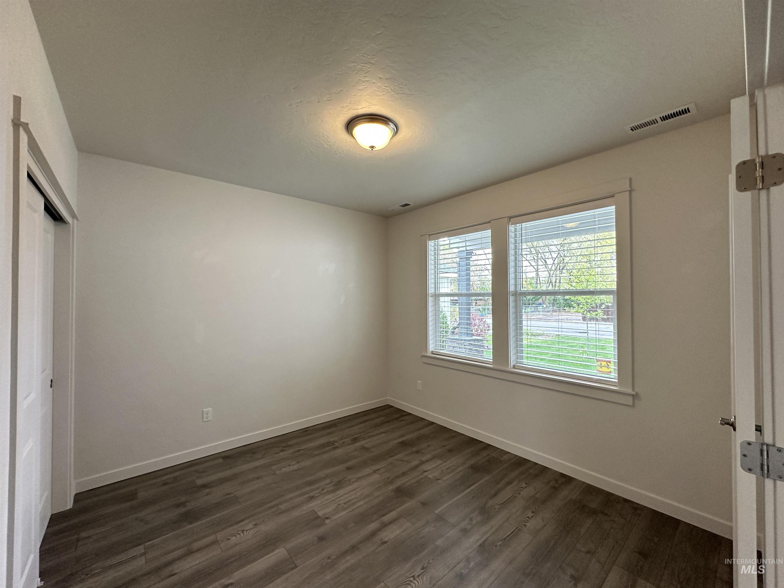 9687 W Arnold Rd., Boise, Idaho 83714, 4 Bedrooms, 2.5 Bathrooms, Residential For Sale, Price $619,900, 98976115