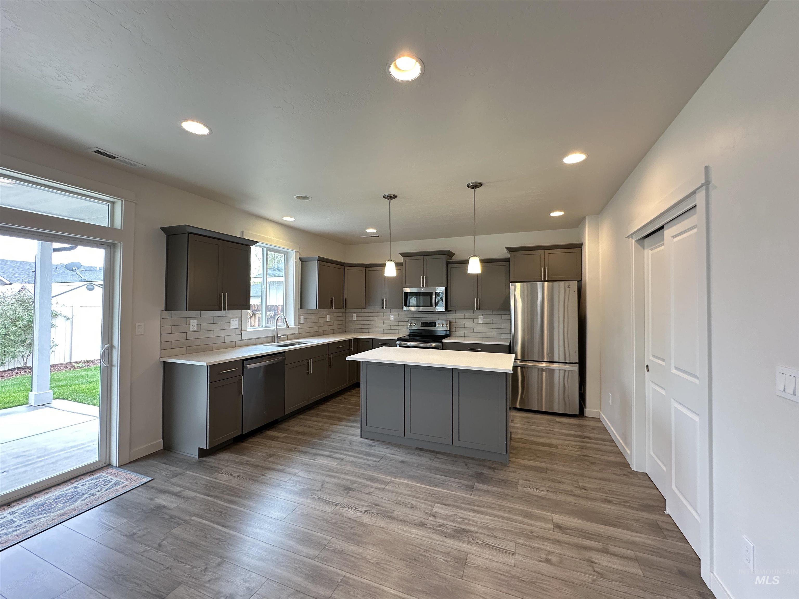 9687 W Arnold Rd., Boise, Idaho 83714, 4 Bedrooms, 2.5 Bathrooms, Residential For Sale, Price $619,900, 98976115
