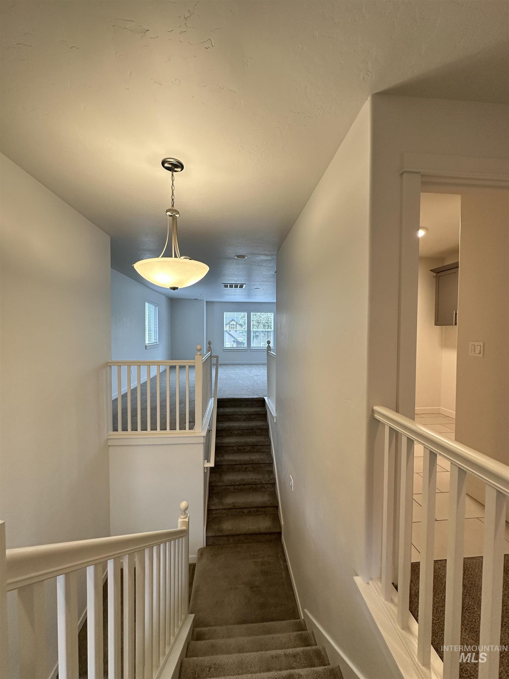 9687 W Arnold Rd., Boise, Idaho 83714, 4 Bedrooms, 2.5 Bathrooms, Residential For Sale, Price $619,900, 98976115