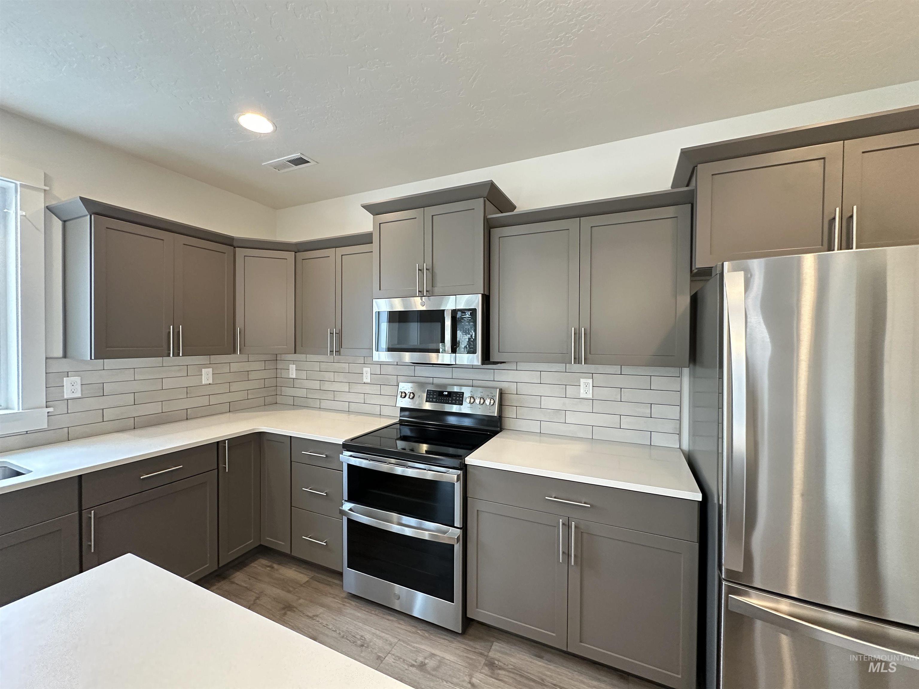 9687 W Arnold Rd., Boise, Idaho 83714, 4 Bedrooms, 2.5 Bathrooms, Residential For Sale, Price $619,900, 98976115