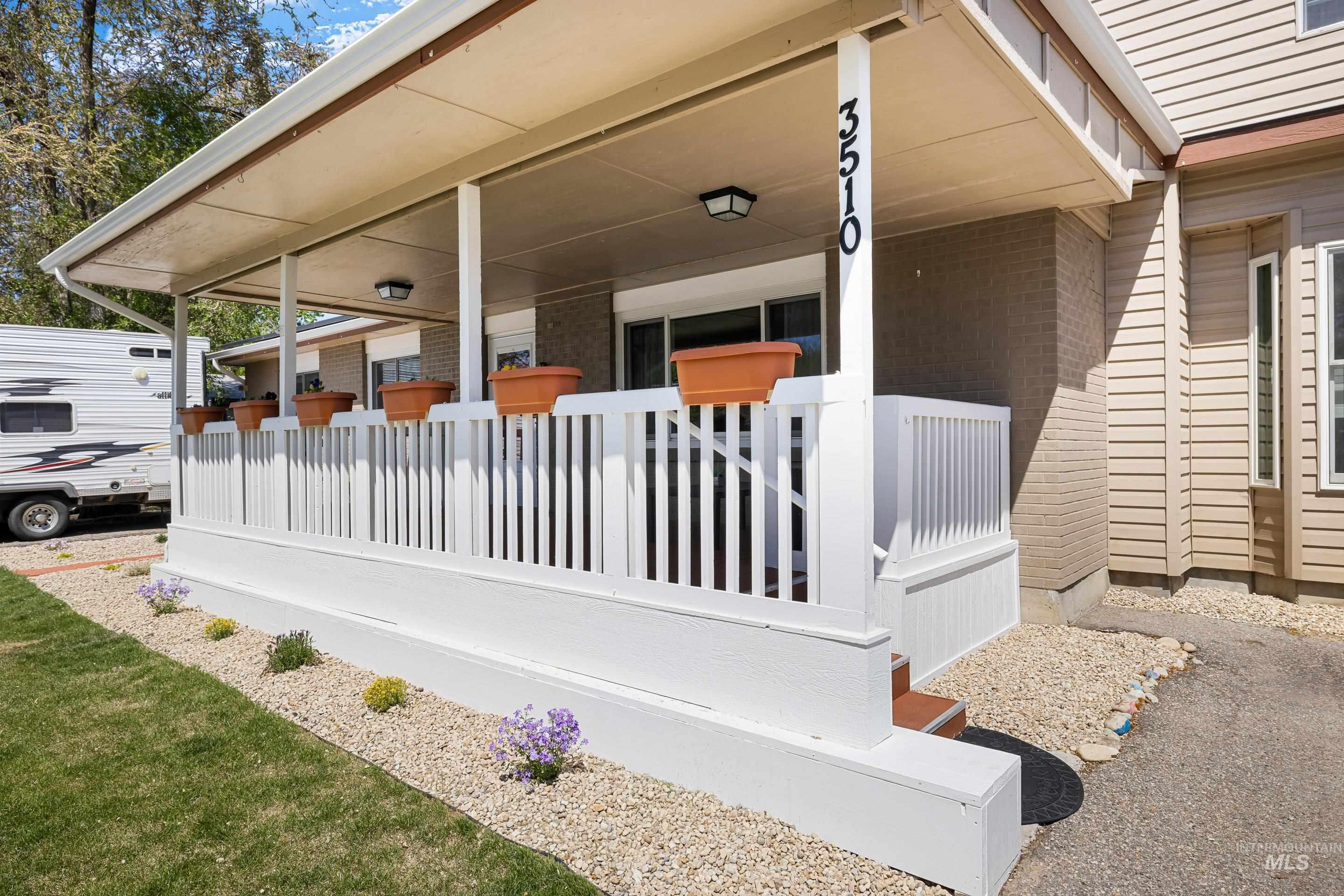 3510 Lassen, Boise, Idaho 83703, 5 Bedrooms, 3 Bathrooms, Residential For Sale, Price $796,000,MLS 98976116