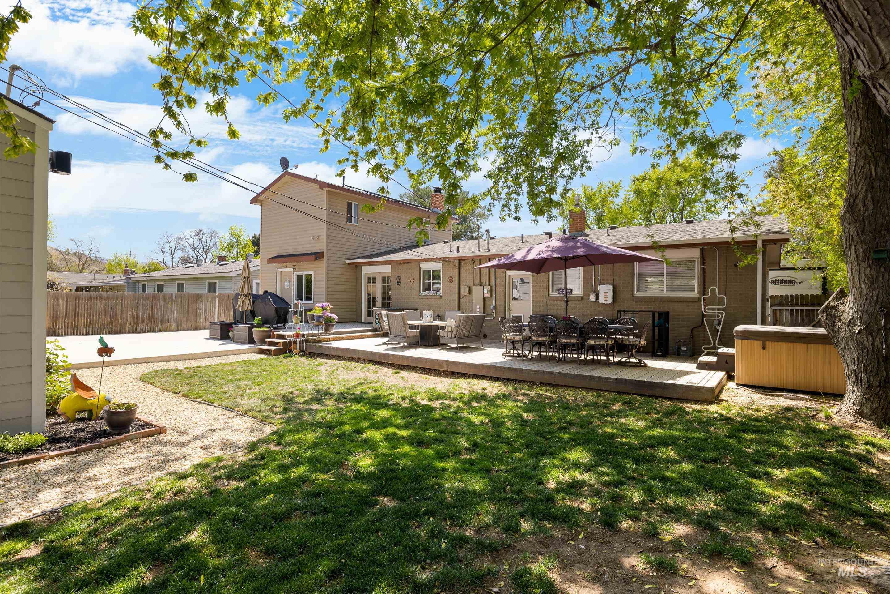 3510 Lassen, Boise, Idaho 83703, 5 Bedrooms, 3 Bathrooms, Residential For Sale, Price $796,000,MLS 98976116