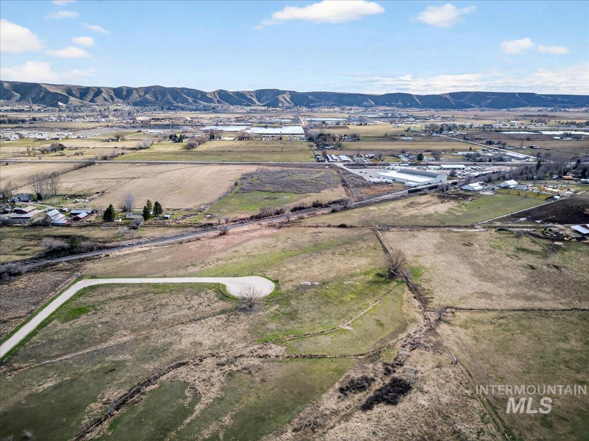 1530 Strum Lane, Emmett, Idaho 83617, Land For Sale, Price $275,000, 98976118