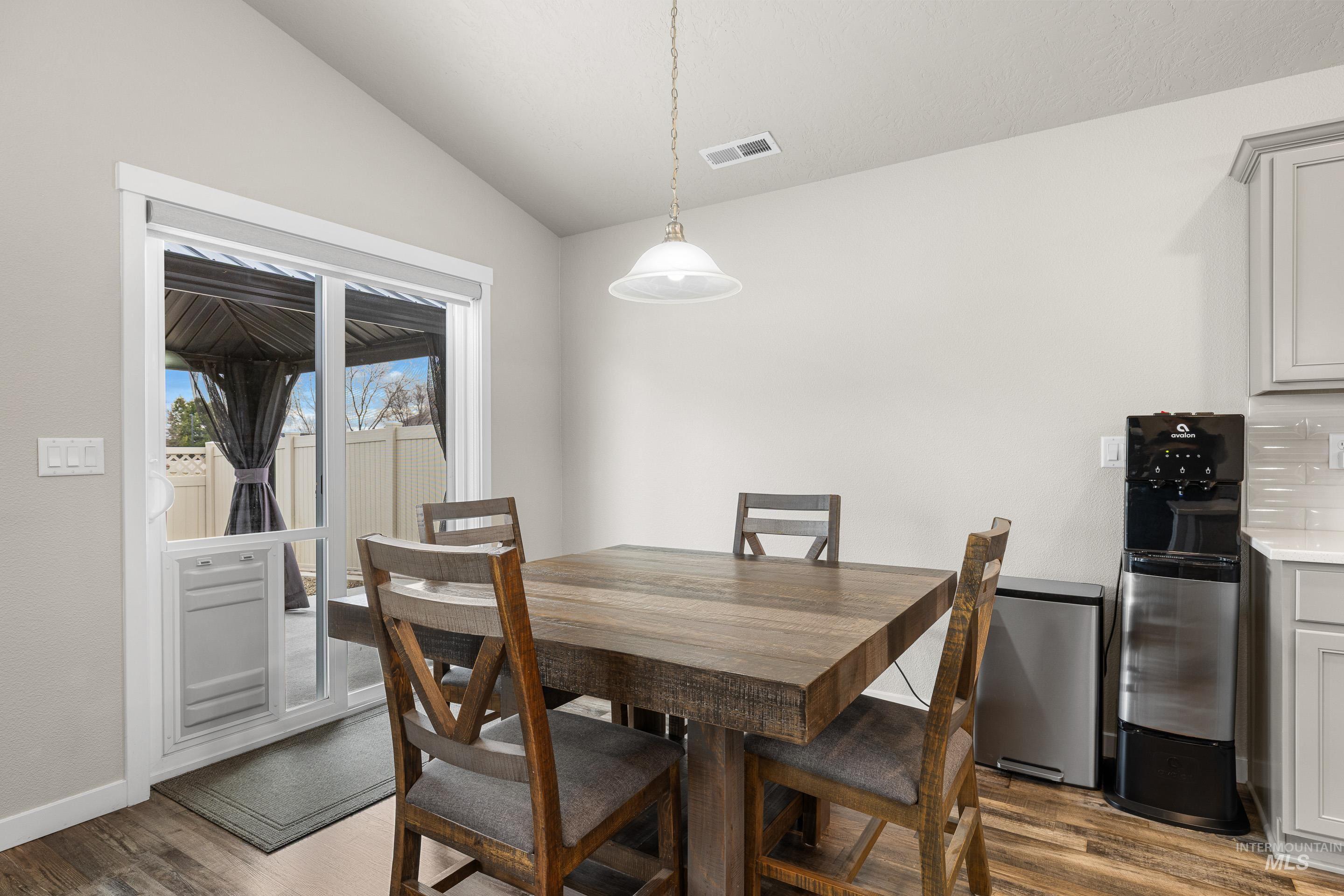 2976 N Rapid Creek Pl, Kuna, Idaho 83634-1692, 4 Bedrooms, 2 Bathrooms, Residential For Sale, Price $489,900,MLS 98976119