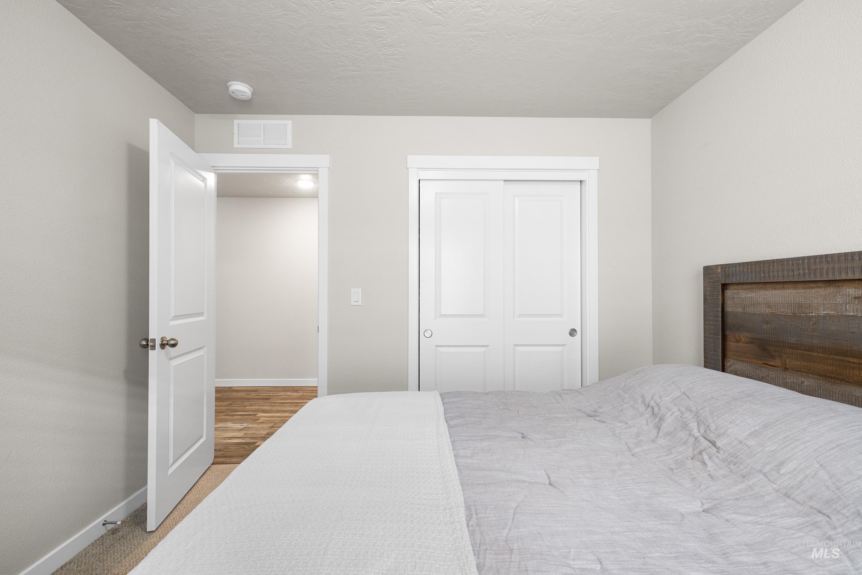 2976 N Rapid Creek Pl, Kuna, Idaho 83634-1692, 4 Bedrooms, 2 Bathrooms, Residential For Sale, Price $489,900,MLS 98976119