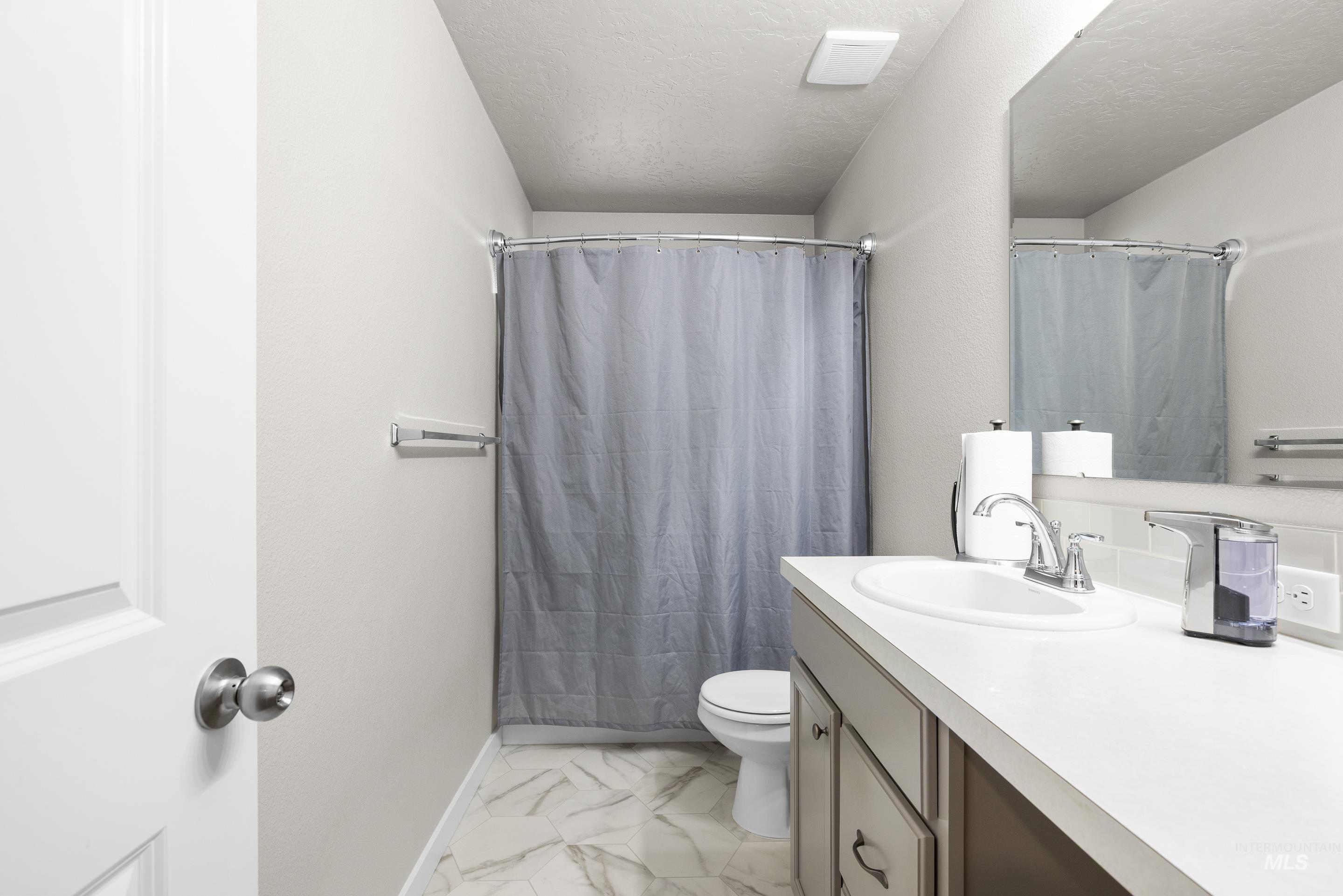 2976 N Rapid Creek Pl, Kuna, Idaho 83634-1692, 4 Bedrooms, 2 Bathrooms, Residential For Sale, Price $489,900,MLS 98976119