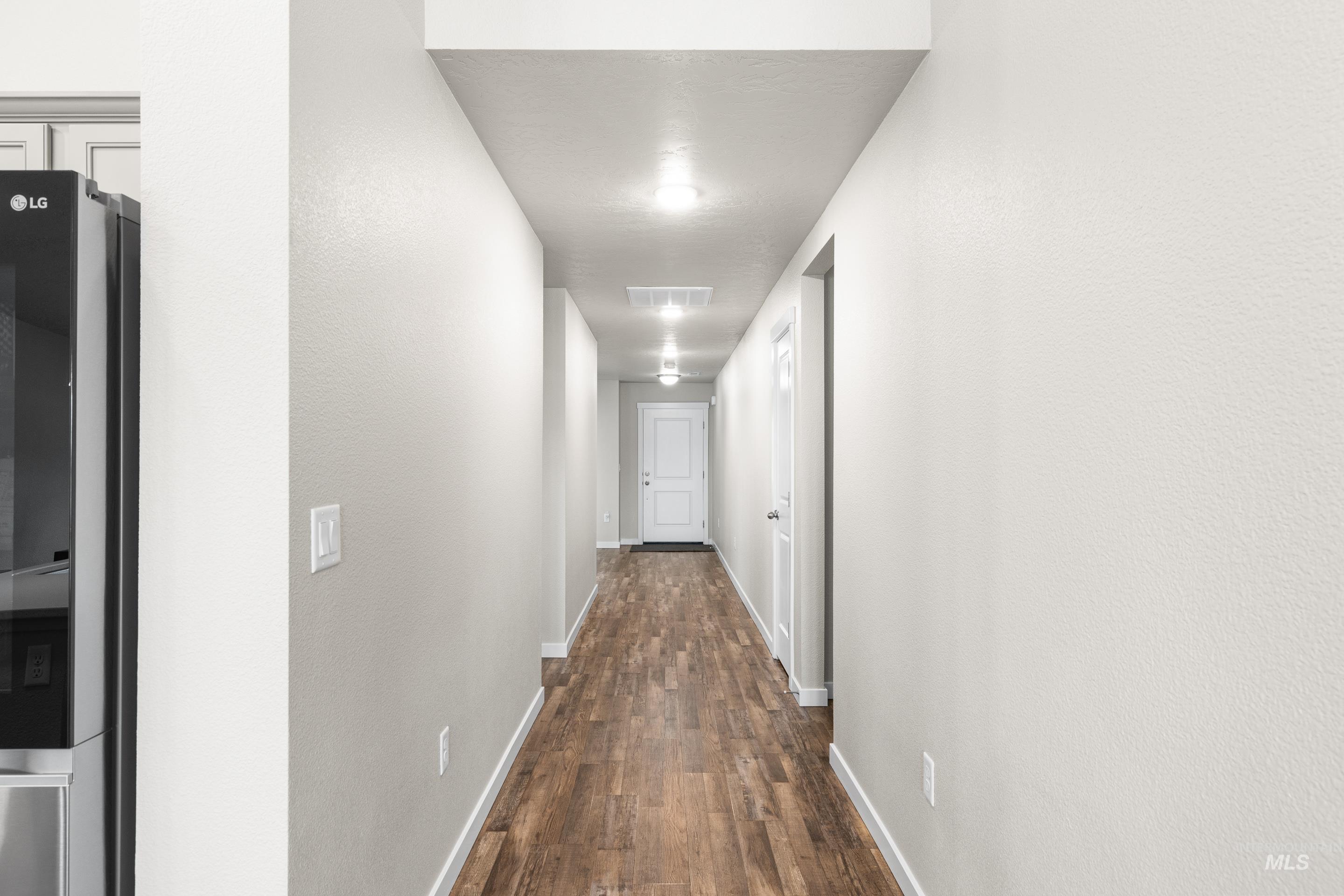 2976 N Rapid Creek Pl, Kuna, Idaho 83634-1692, 4 Bedrooms, 2 Bathrooms, Residential For Sale, Price $489,900,MLS 98976119