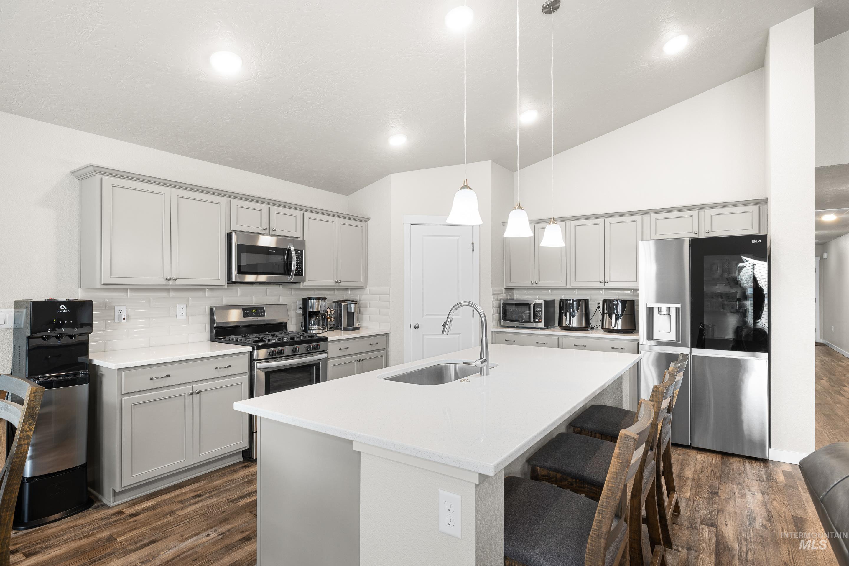 2976 N Rapid Creek Pl, Kuna, Idaho 83634-1692, 4 Bedrooms, 2 Bathrooms, Residential For Sale, Price $489,900,MLS 98976119