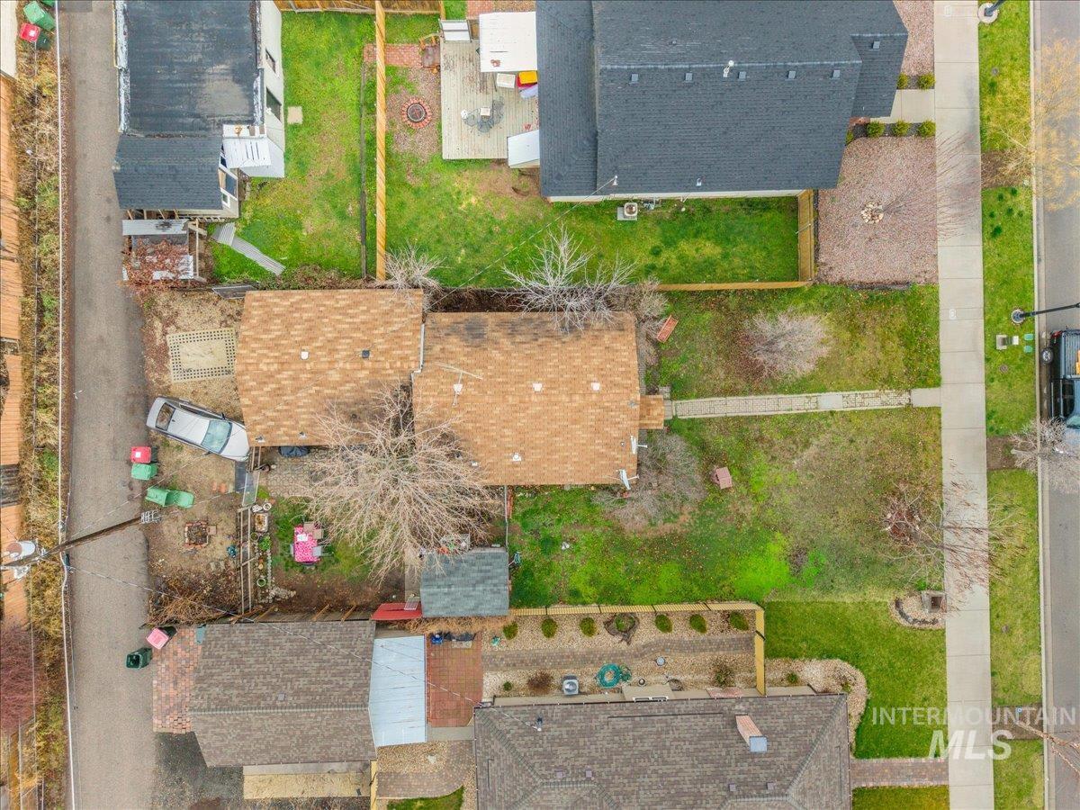 432 E Pine, Meridian, Idaho 83642, 3 Bedrooms, 2 Bathrooms, Residential For Sale, Price $315,000, 98976120