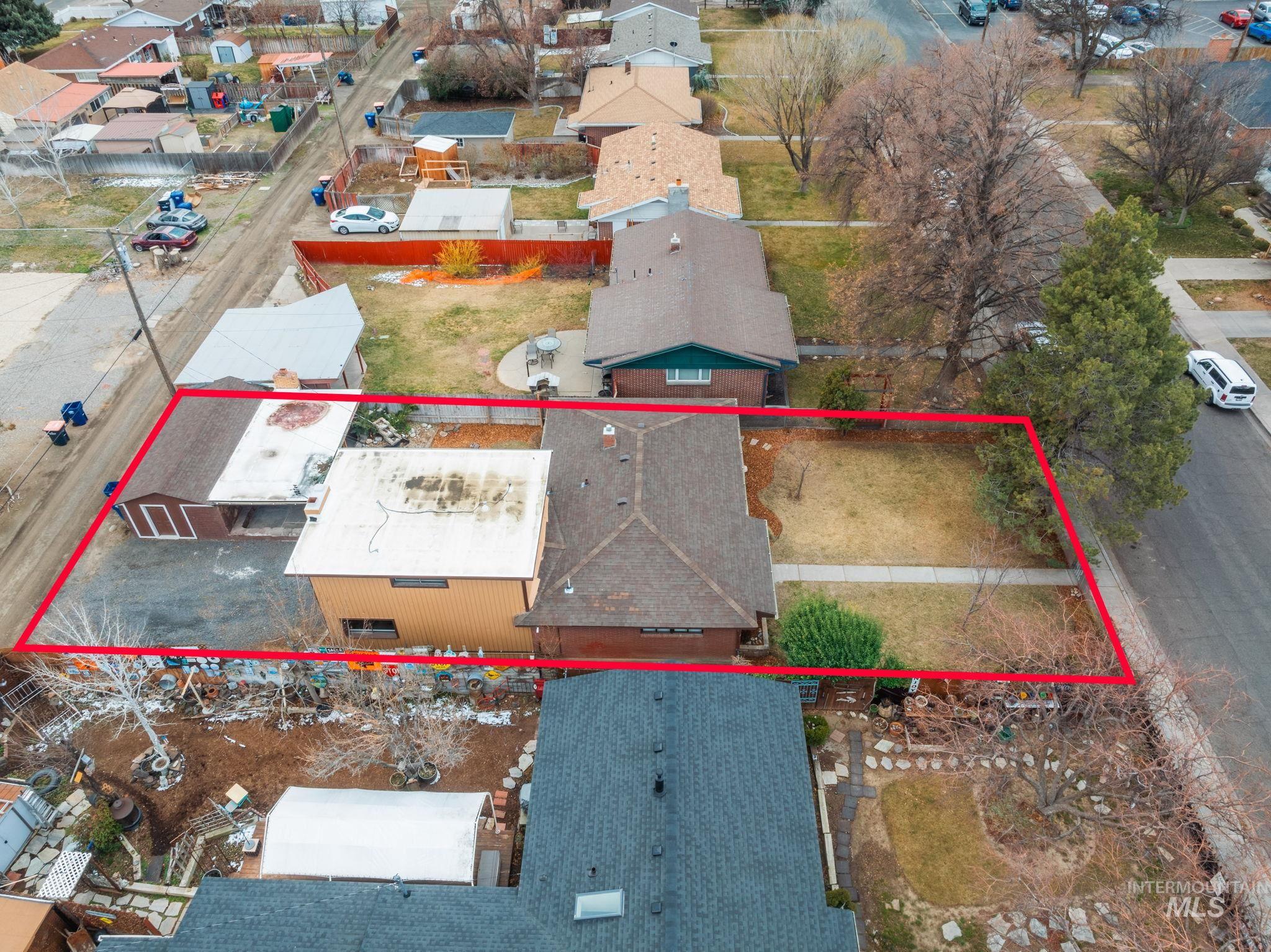 168 N Juniper St, Twin Falls, Idaho 83301, 4 Bedrooms, 2 Bathrooms, Residential For Sale, Price $369,500,MLS 98976121