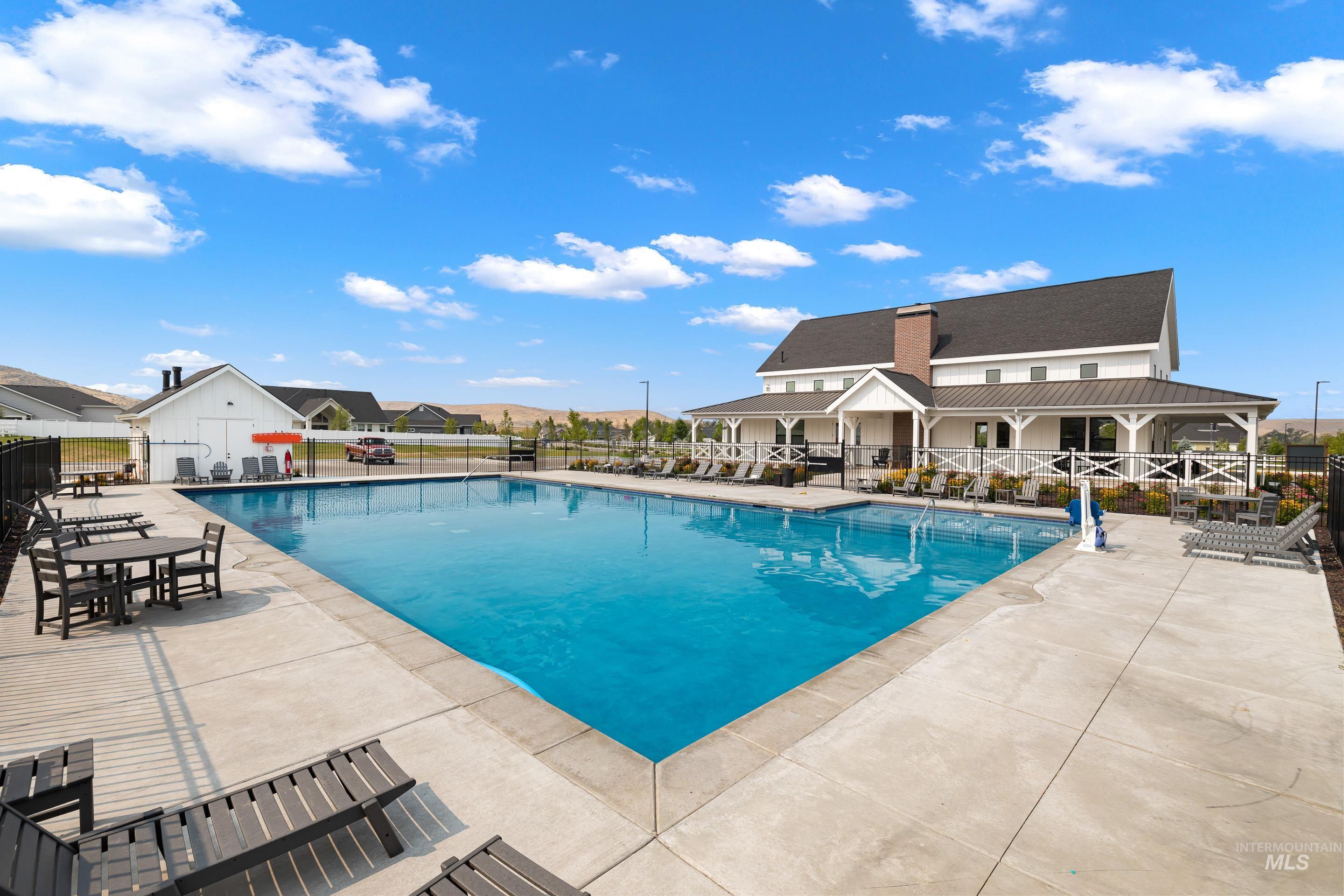 7997 W Suttle Lake Drive, Boise, Idaho 83714, 4 Bedrooms, 4.5 Bathrooms, Residential For Sale, Price $1,249,000, 98976122