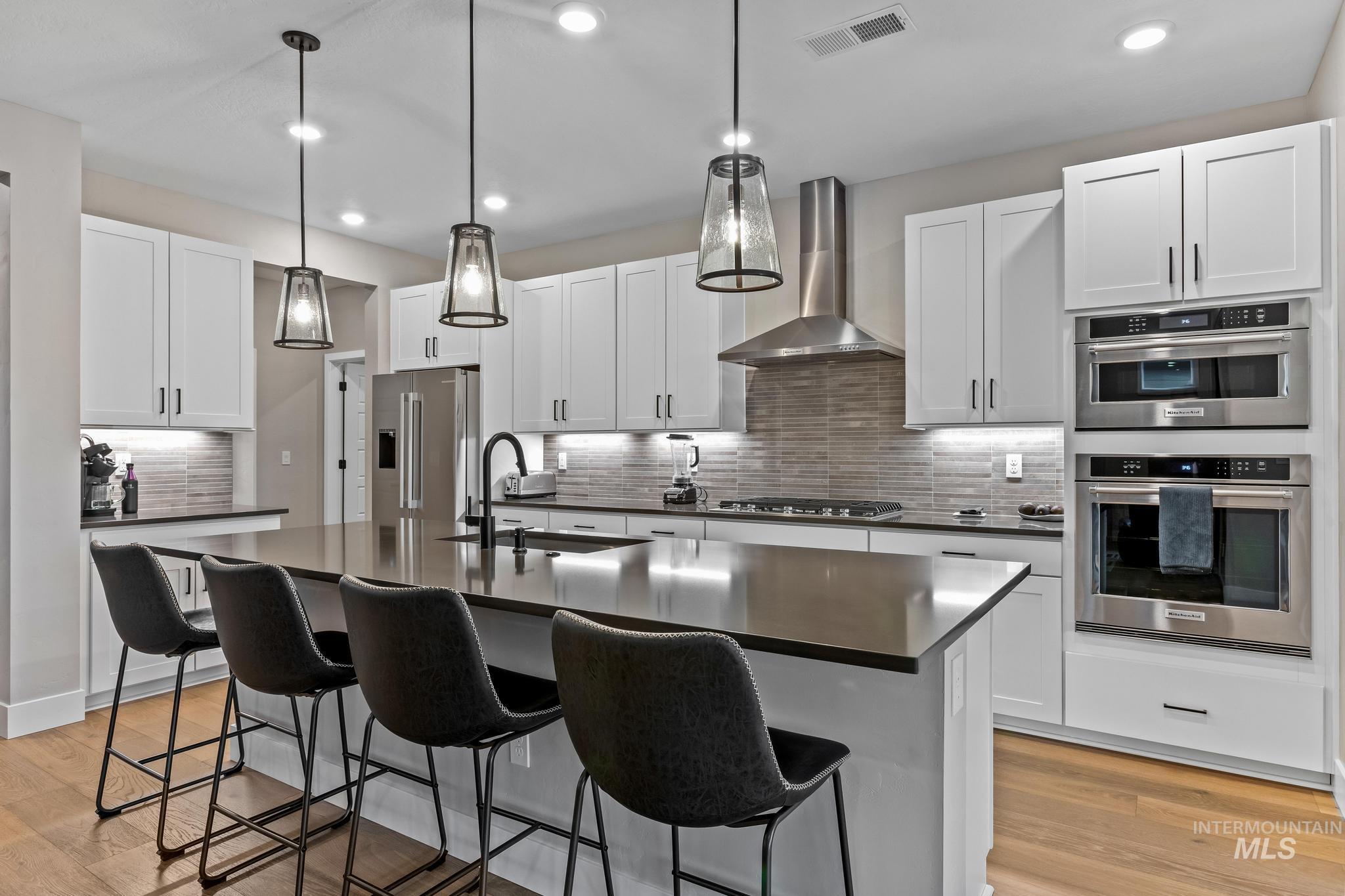 11973 W Cheer Ln, Kuna, Idaho 83634, 2 Bedrooms, 2 Bathrooms, Residential For Sale, Price $584,900,MLS 98976123