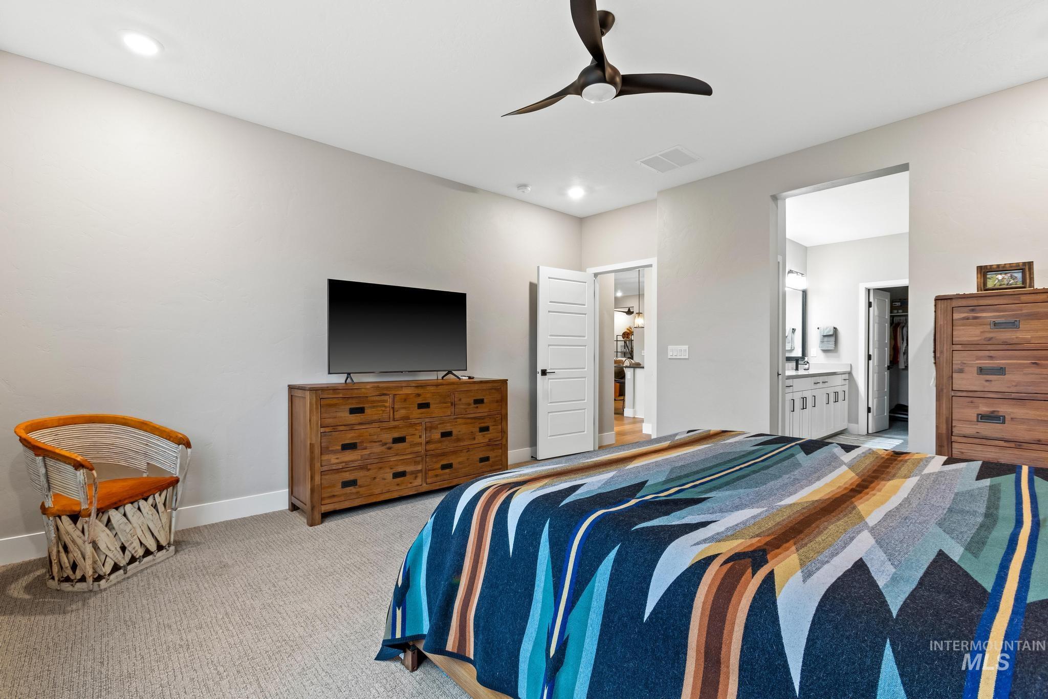 11973 W Cheer Ln, Kuna, Idaho 83634, 2 Bedrooms, 2 Bathrooms, Residential For Sale, Price $584,900,MLS 98976123