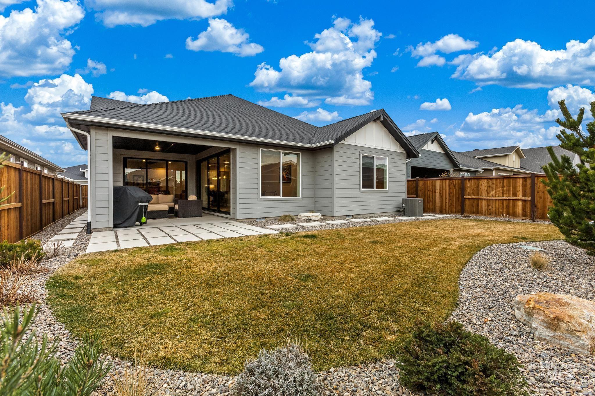 11973 W Cheer Ln, Kuna, Idaho 83634, 2 Bedrooms, 2 Bathrooms, Residential For Sale, Price $584,900,MLS 98976123