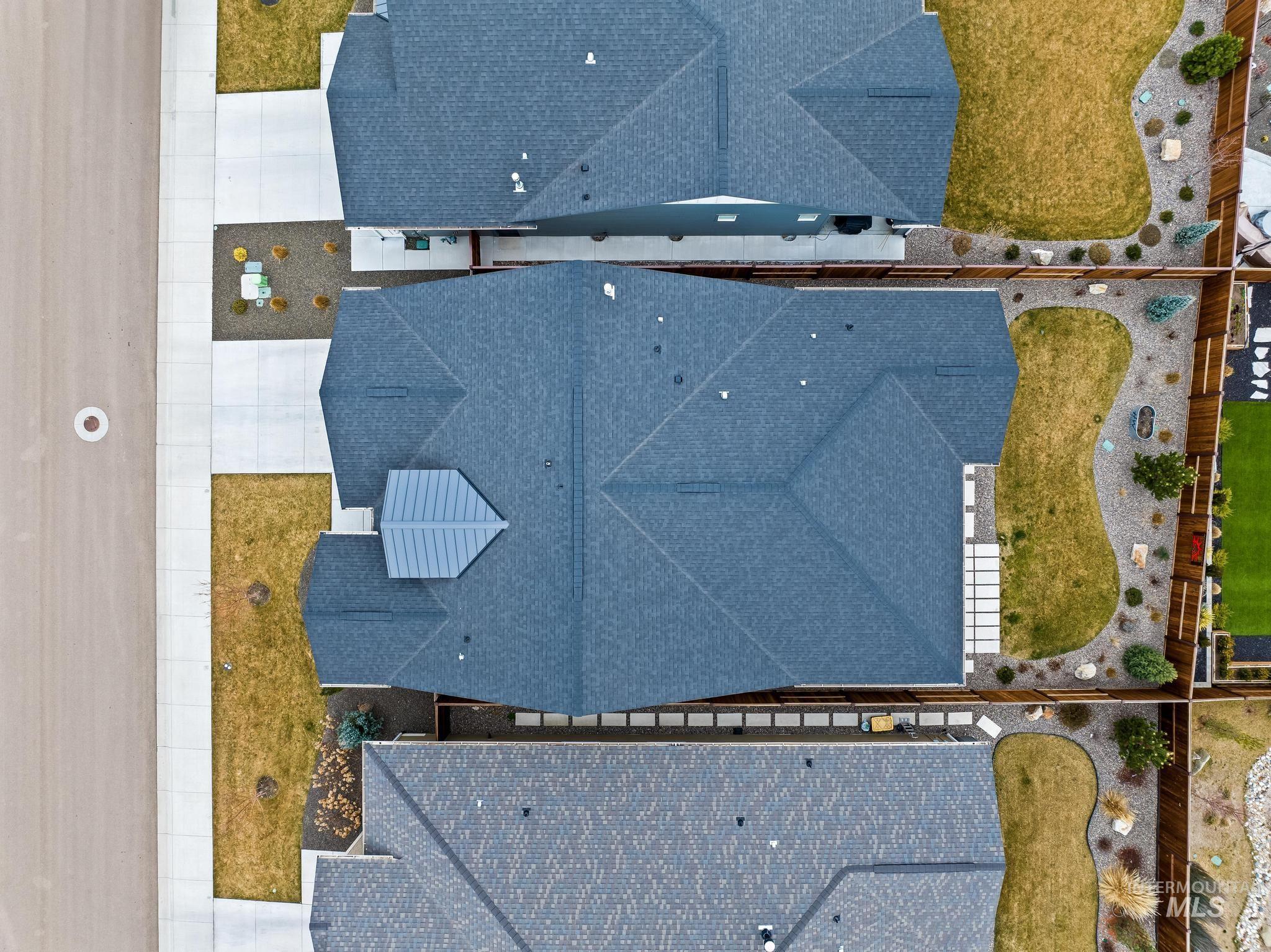 11973 W Cheer Ln, Kuna, Idaho 83634, 2 Bedrooms, 2 Bathrooms, Residential For Sale, Price $584,900,MLS 98976123