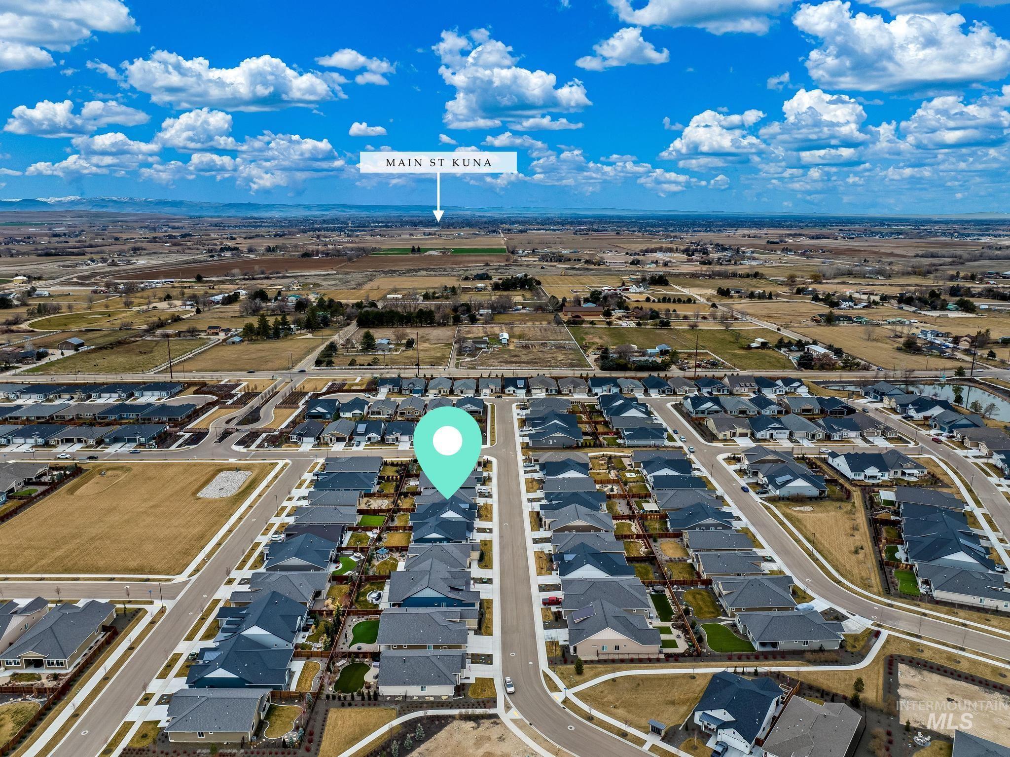 11973 W Cheer Ln, Kuna, Idaho 83634, 2 Bedrooms, 2 Bathrooms, Residential For Sale, Price $584,900,MLS 98976123