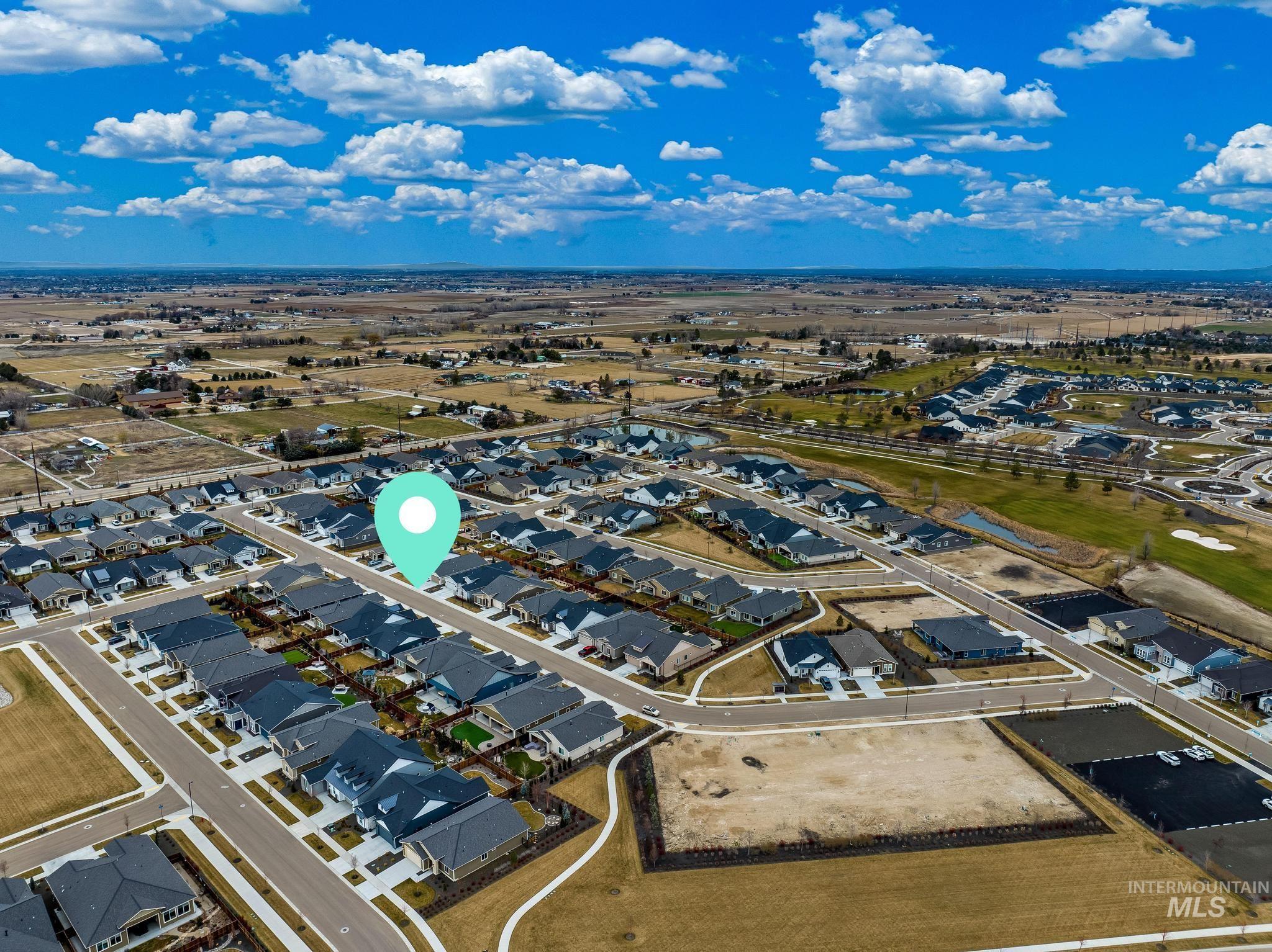 11973 W Cheer Ln, Kuna, Idaho 83634, 2 Bedrooms, 2 Bathrooms, Residential For Sale, Price $584,900,MLS 98976123