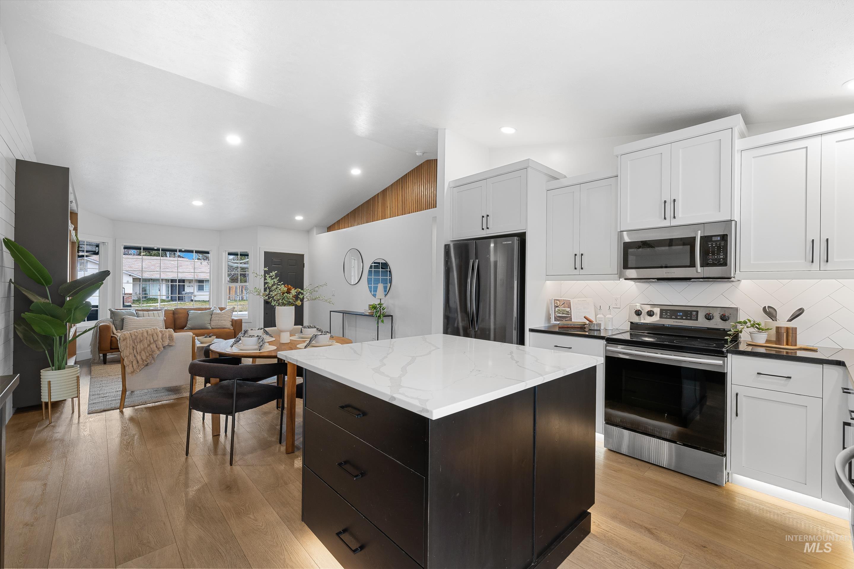 6678 N Hastings Ave, Boise, Idaho 83714, 3 Bedrooms, 2 Bathrooms, Residential For Sale, Price $489,900,MLS 98976124