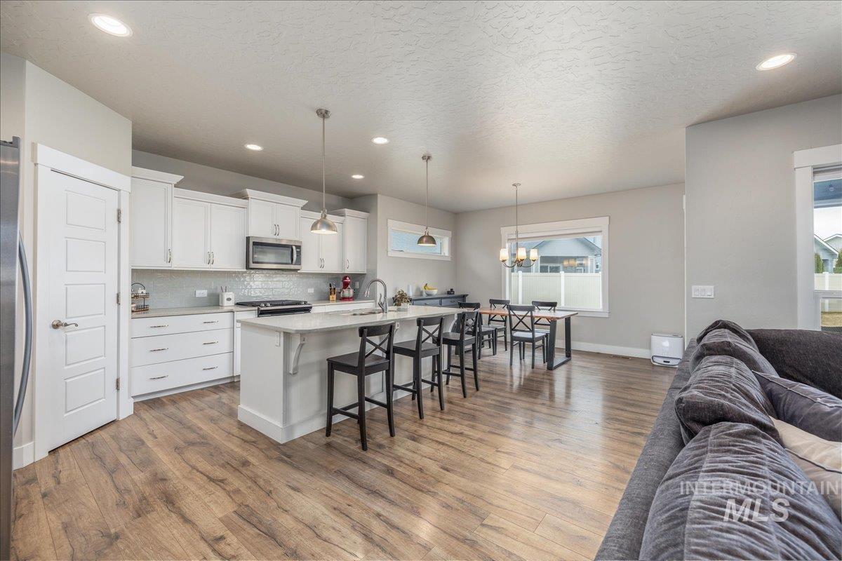 10303 Ryan Peak Dr, Nampa, Idaho 83687, 5 Bedrooms, 2.5 Bathrooms, Residential For Sale, Price $650,000,MLS 98976125