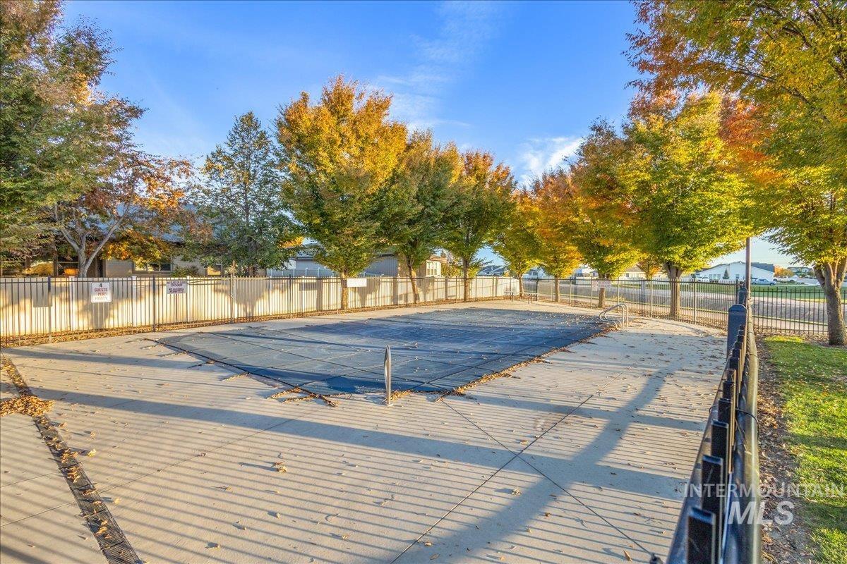 10303 Ryan Peak Dr, Nampa, Idaho 83687, 5 Bedrooms, 2.5 Bathrooms, Residential For Sale, Price $650,000,MLS 98976125