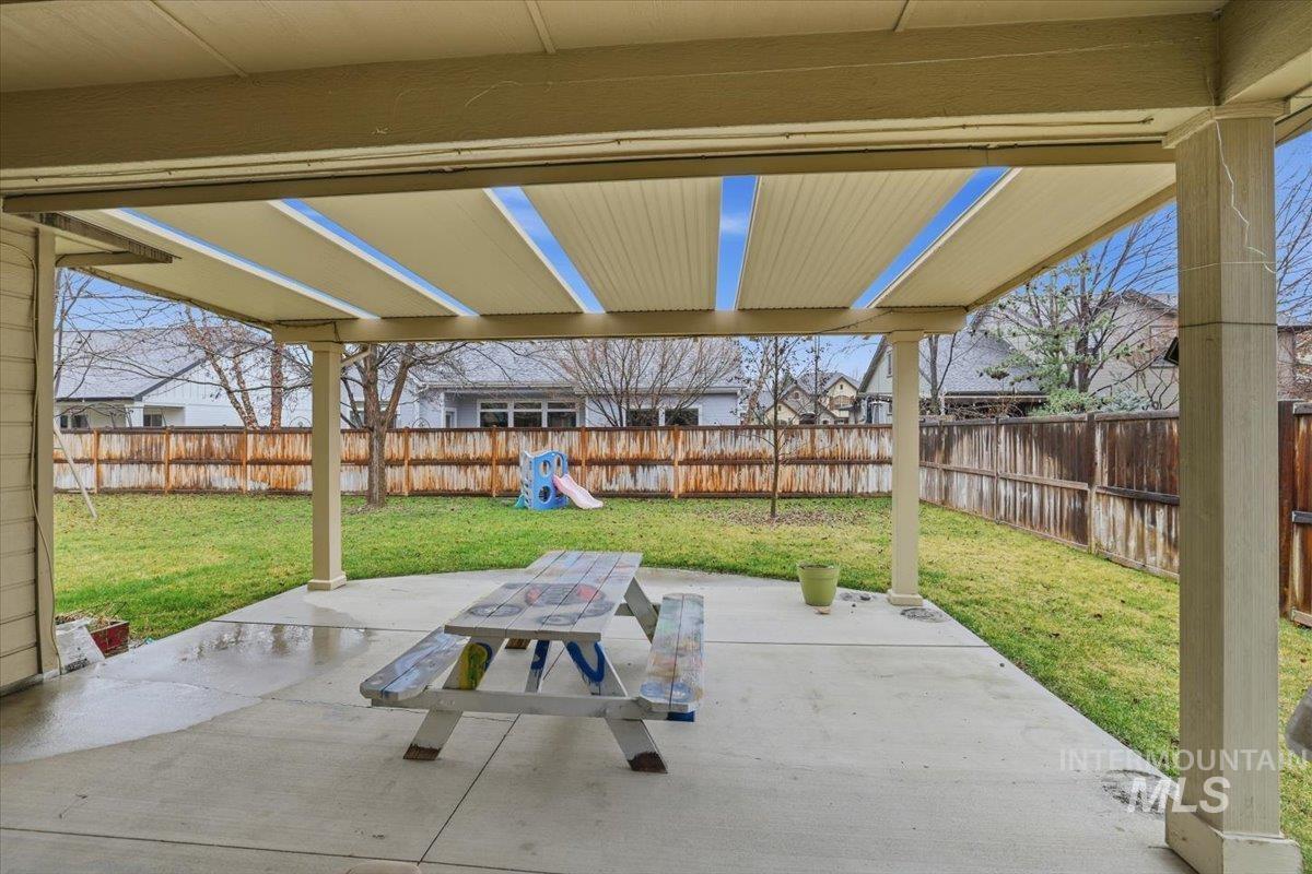 579 W Gable St, Meridian, Idaho 83646, 5 Bedrooms, 3 Bathrooms, Residential For Sale, Price $890,000,MLS 98976126