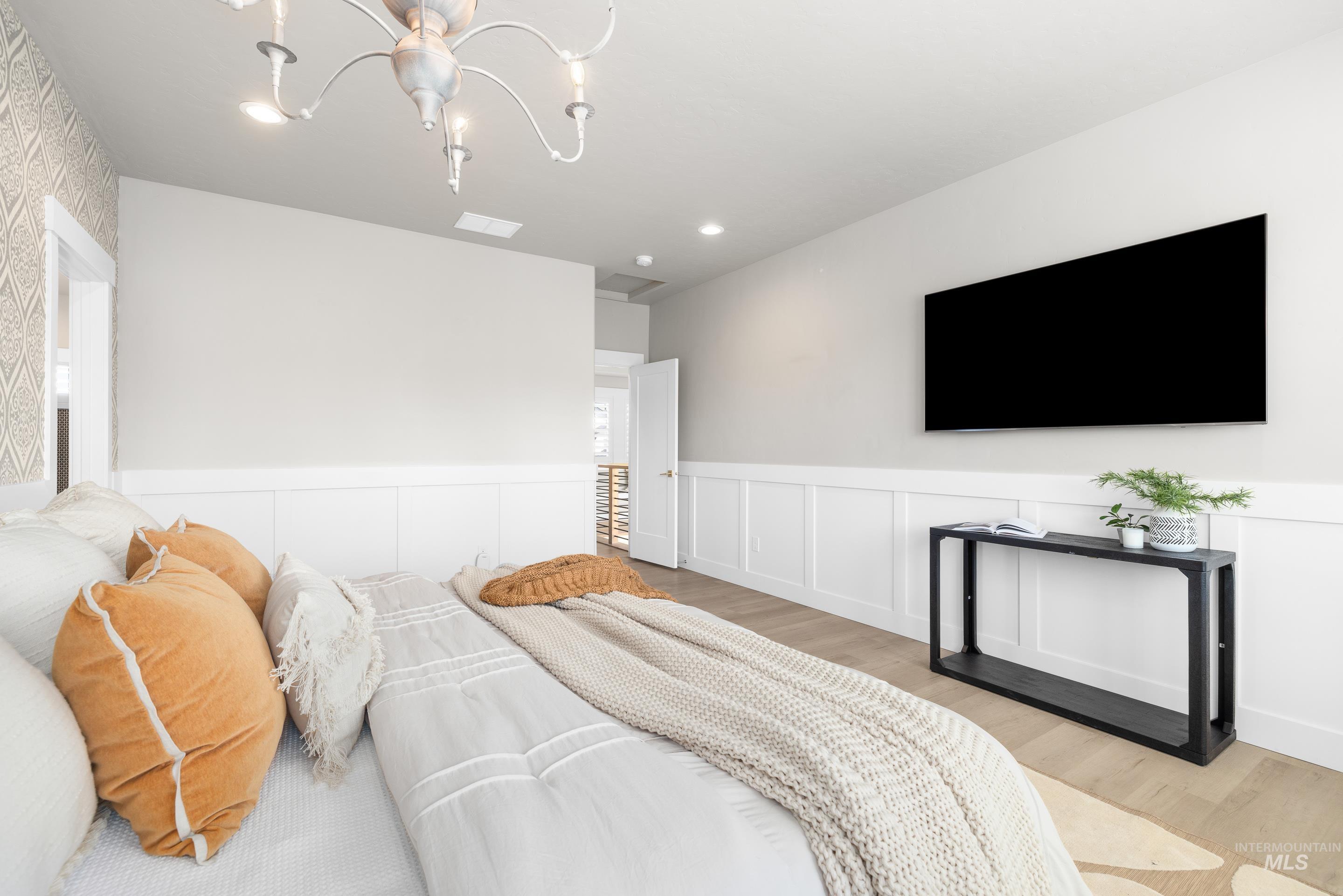 7997 W Suttle Lake Drive, Boise, Idaho 83714, 4 Bedrooms, 4.5 Bathrooms, Residential Income For Sale, Price $1,249,000, 98976127