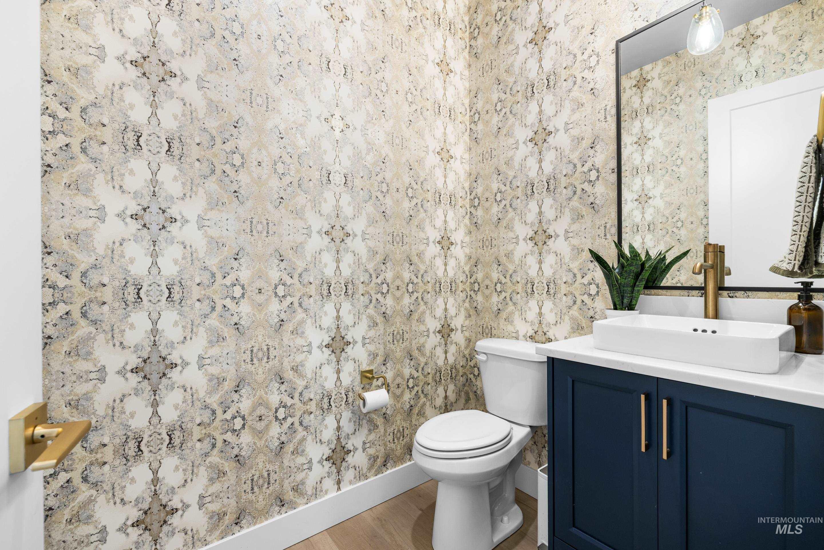 7997 W Suttle Lake Drive, Boise, Idaho 83714, 4 Bedrooms, 4.5 Bathrooms, Residential Income For Sale, Price $1,249,000, 98976127