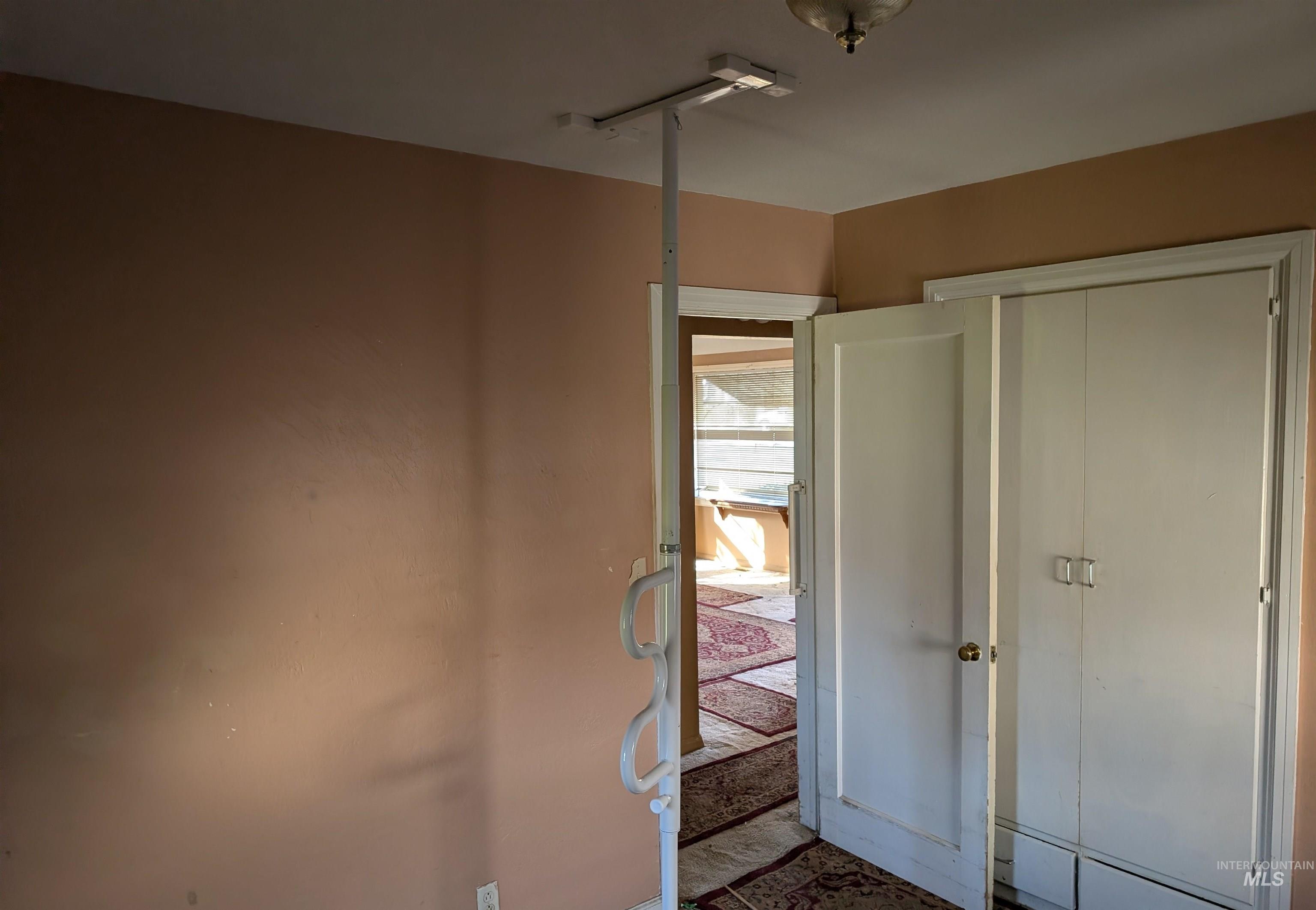 616 S Olive, Nampa, Idaho 83686, 2 Bedrooms, 1 Bathroom, Residential For Sale, Price $214,900, 98976128