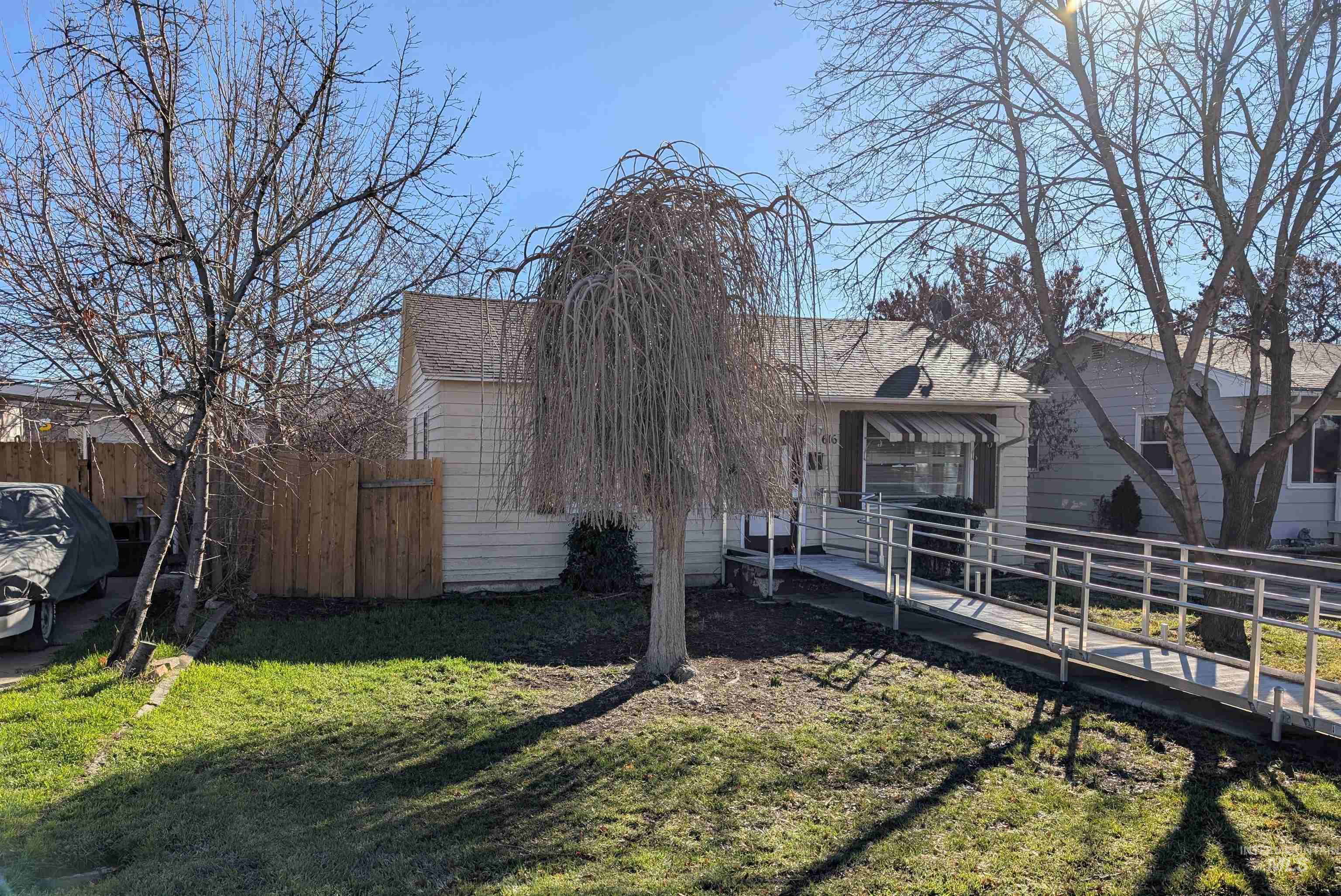 616 S Olive, Nampa, Idaho 83686, 2 Bedrooms, 1 Bathroom, Residential For Sale, Price $214,900, 98976128