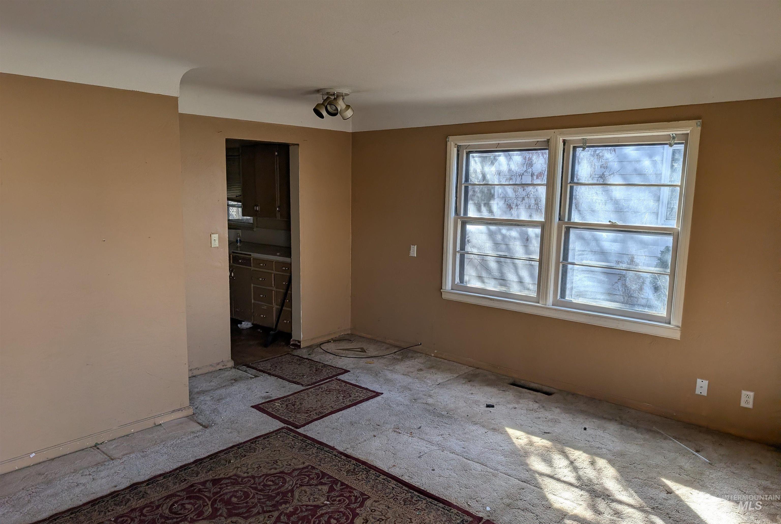 616 S Olive, Nampa, Idaho 83686, 2 Bedrooms, 1 Bathroom, Residential For Sale, Price $214,900, 98976128