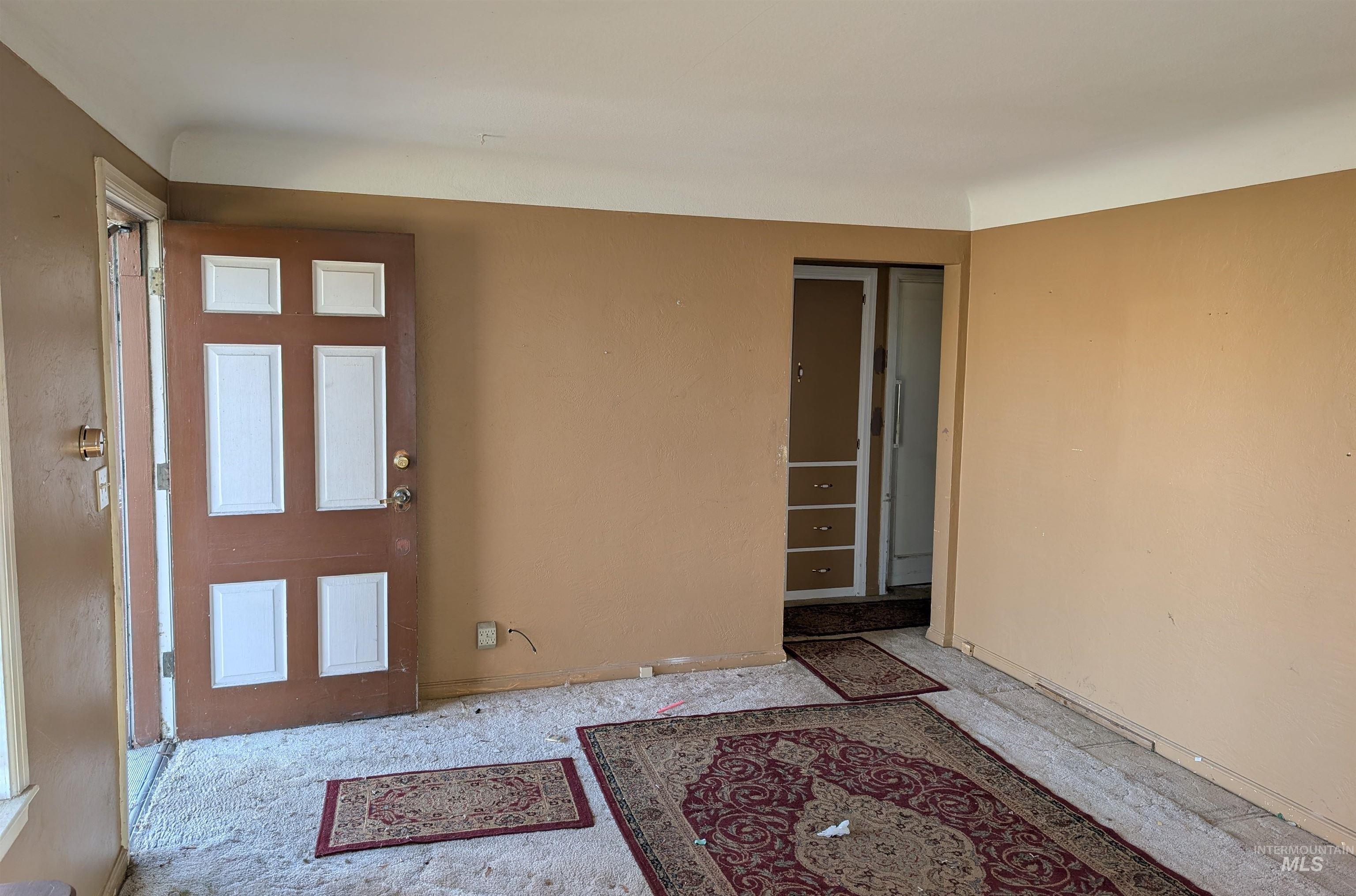 616 S Olive, Nampa, Idaho 83686, 2 Bedrooms, 1 Bathroom, Residential For Sale, Price $214,900, 98976128