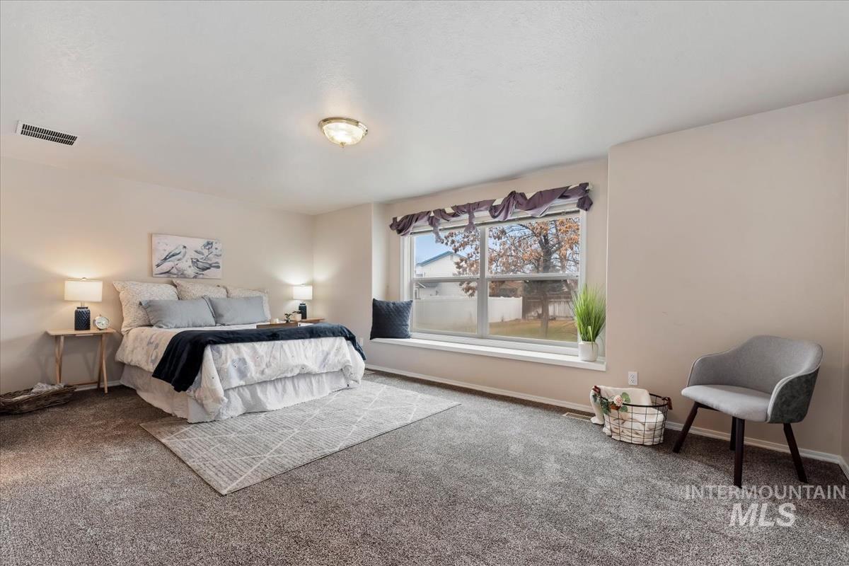 1680 Fairway, Mountain Home, Idaho 83647, 4 Bedrooms, 2.5 Bathrooms, Residential For Sale, Price $499,000,MLS 98976129