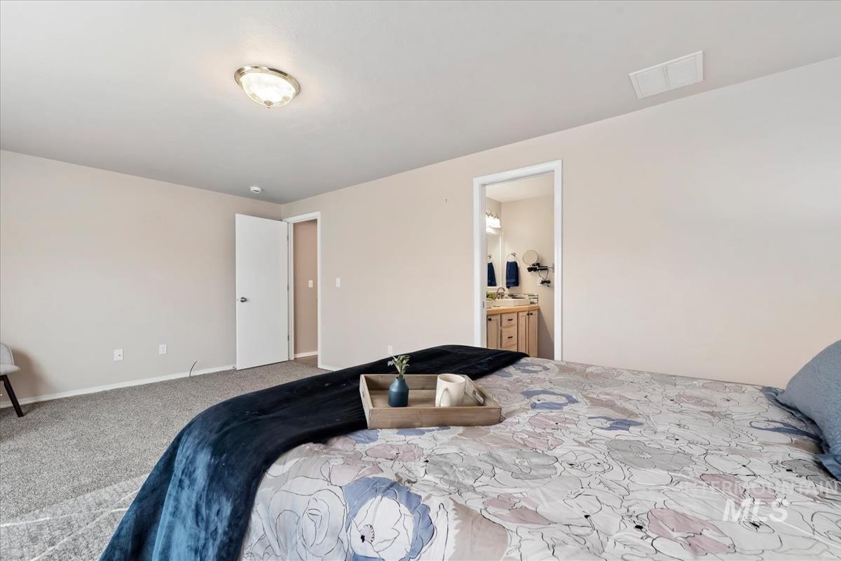 1680 Fairway, Mountain Home, Idaho 83647, 4 Bedrooms, 2.5 Bathrooms, Residential For Sale, Price $499,000,MLS 98976129