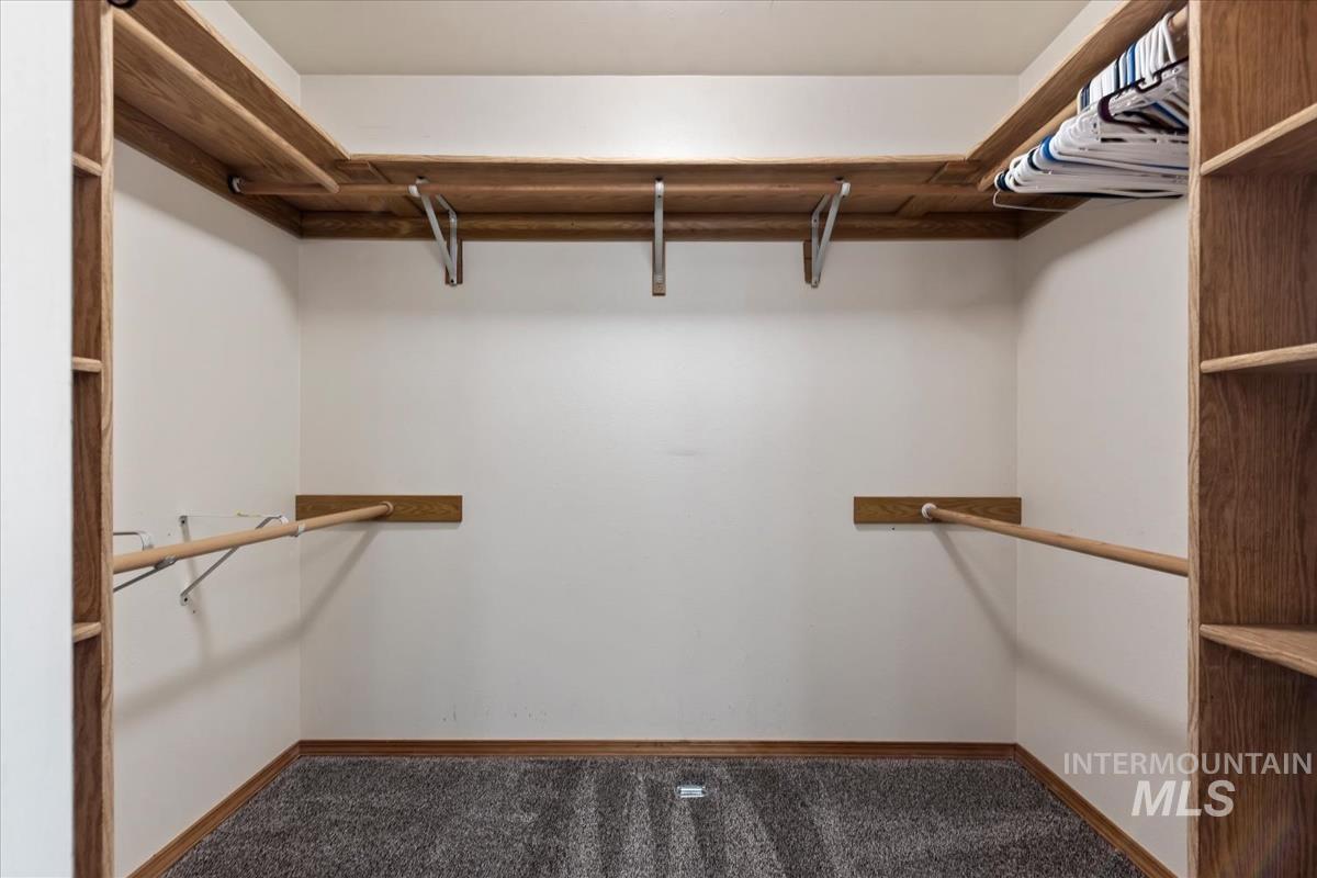 1680 Fairway, Mountain Home, Idaho 83647, 4 Bedrooms, 2.5 Bathrooms, Residential For Sale, Price $499,000,MLS 98976129