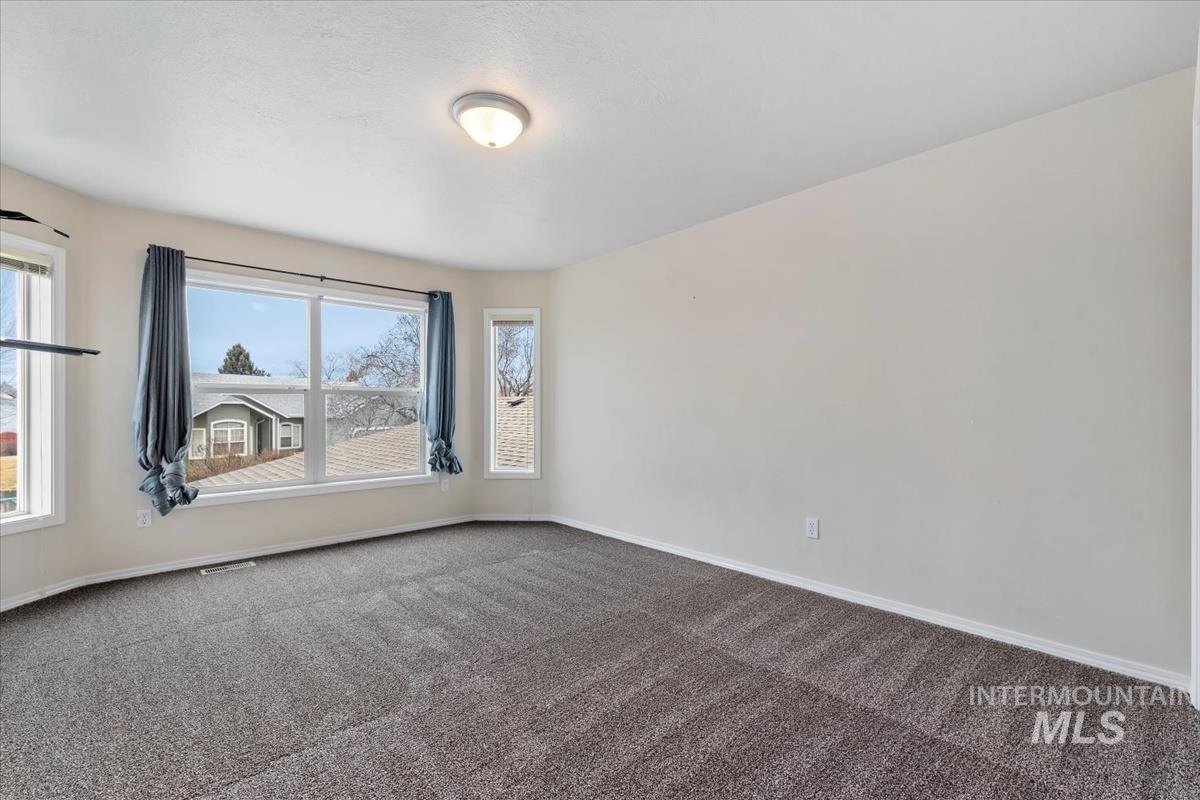 1680 Fairway, Mountain Home, Idaho 83647, 4 Bedrooms, 2.5 Bathrooms, Residential For Sale, Price $499,000,MLS 98976129