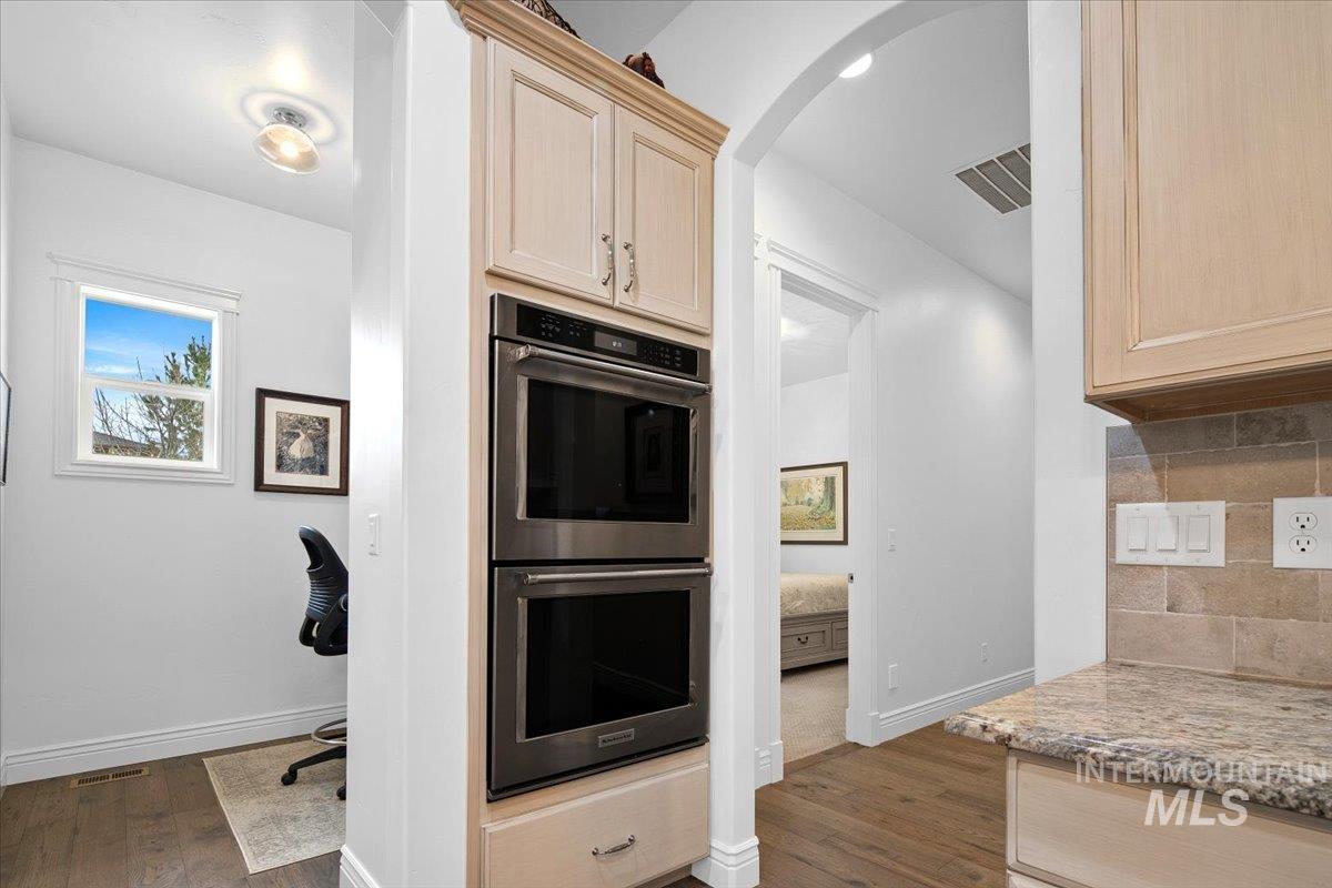 7105 N Pinseeker Pl, Meridian, Idaho 83646, 4 Bedrooms, 3 Bathrooms, Residential For Sale, Price $1,368,000, 98976130