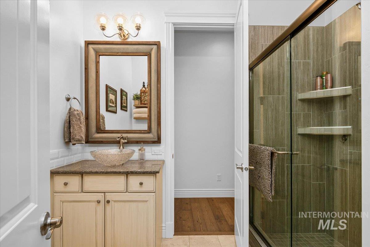 7105 N Pinseeker Pl, Meridian, Idaho 83646, 4 Bedrooms, 3 Bathrooms, Residential For Sale, Price $1,368,000, 98976130