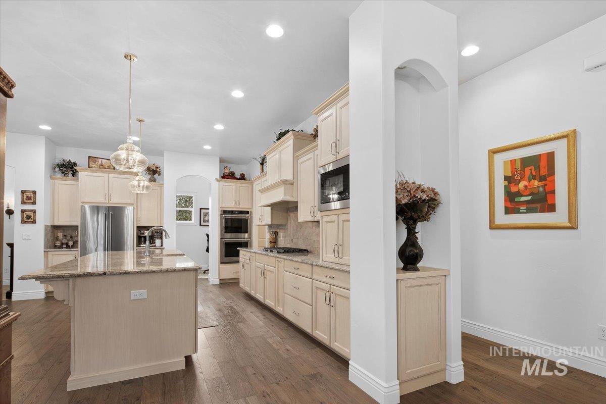 7105 N Pinseeker Pl, Meridian, Idaho 83646, 4 Bedrooms, 3 Bathrooms, Residential For Sale, Price $1,368,000, 98976130