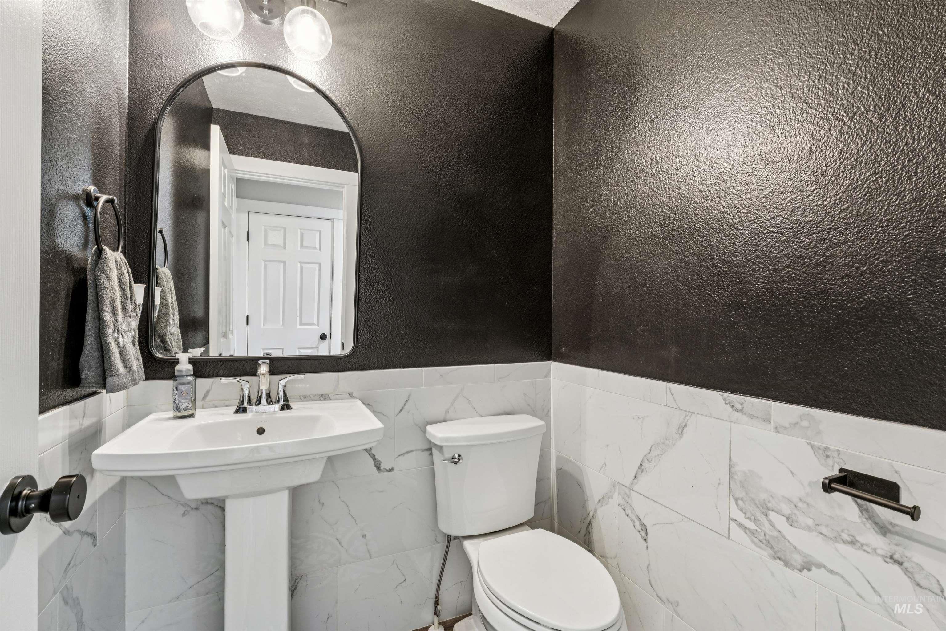 3541 NW 11th Ave, Meridian, Idaho 83646, 4 Bedrooms, 2.5 Bathrooms, Residential For Sale, Price $518,000, 98976133