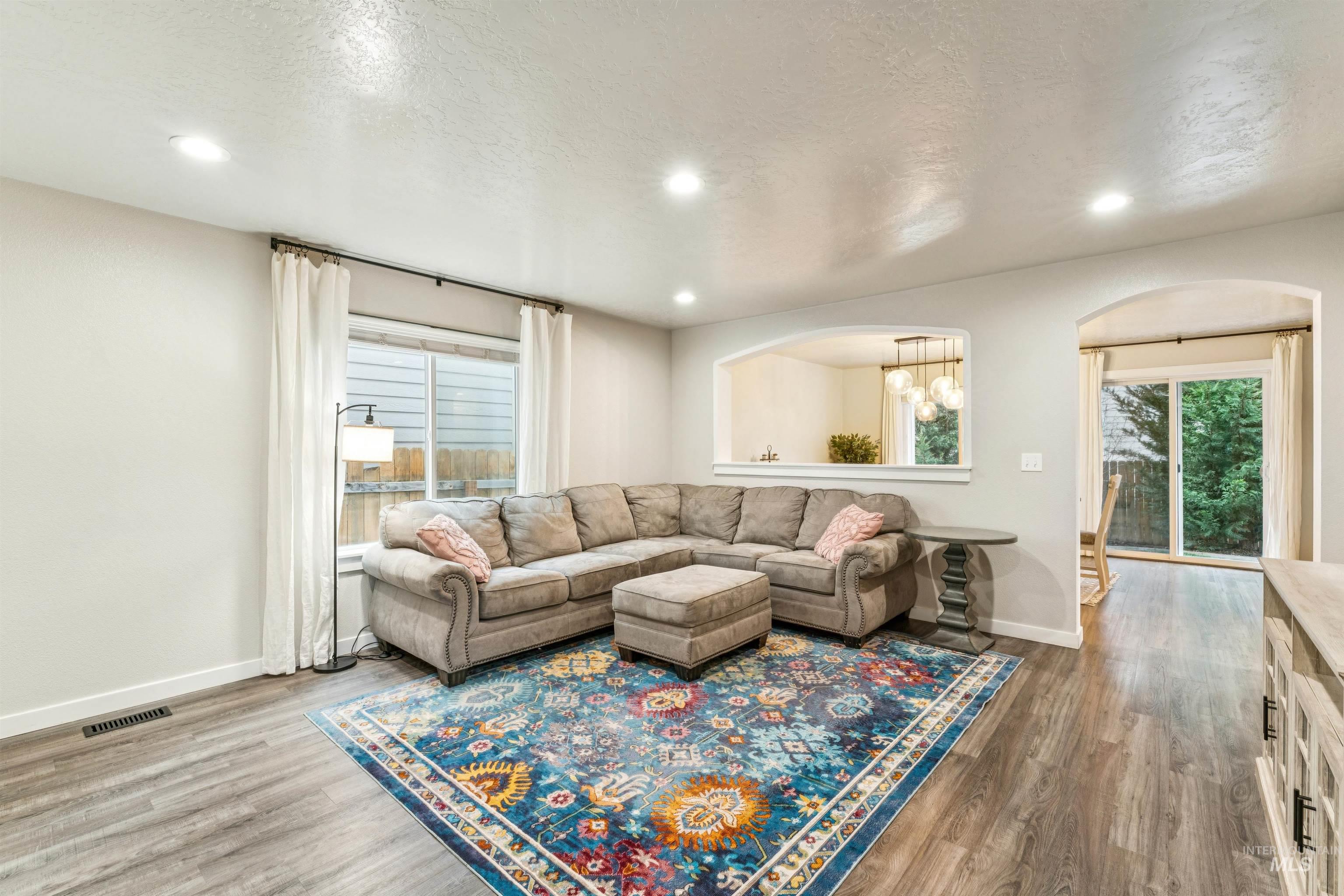 3541 NW 11th Ave, Meridian, Idaho 83646, 4 Bedrooms, 2.5 Bathrooms, Residential For Sale, Price $518,000, 98976133