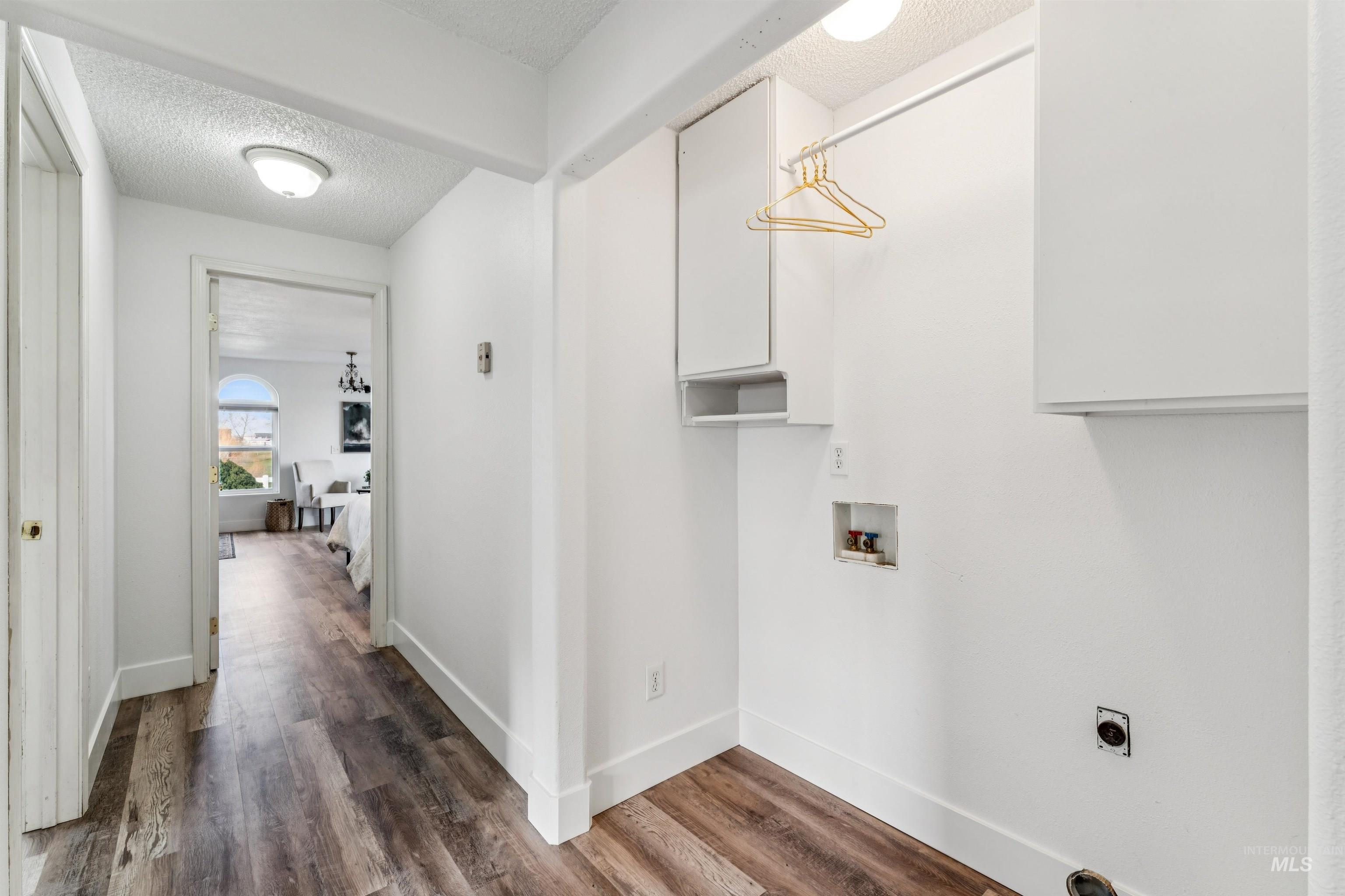 25164 Lansing Lane, Middleton, Idaho 83644, 3 Bedrooms, 2 Bathrooms, Residential For Sale, Price $875,000, 98976134