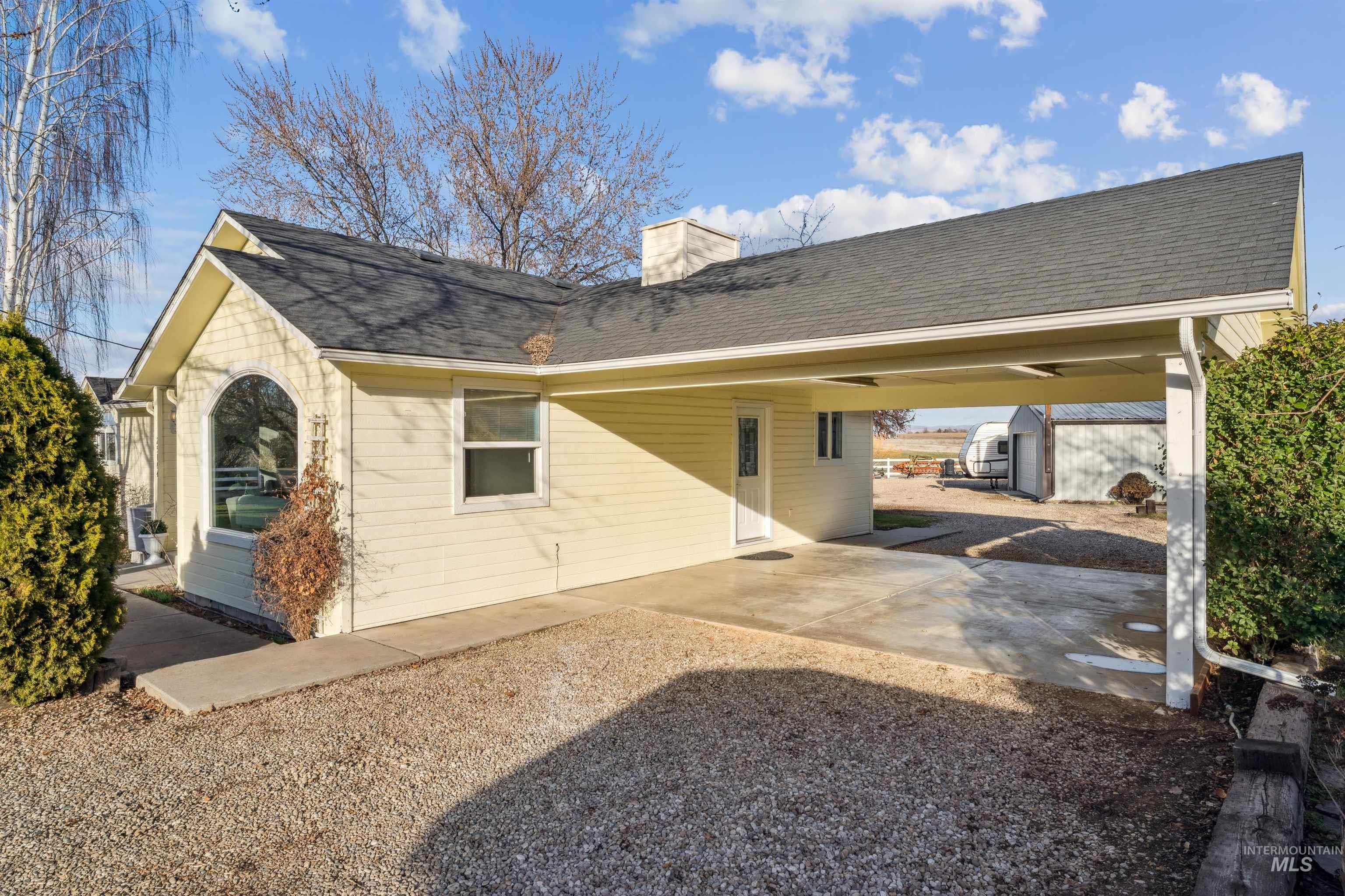 25164 Lansing Lane, Middleton, Idaho 83644, 3 Bedrooms, 2 Bathrooms, Residential For Sale, Price $875,000, 98976134