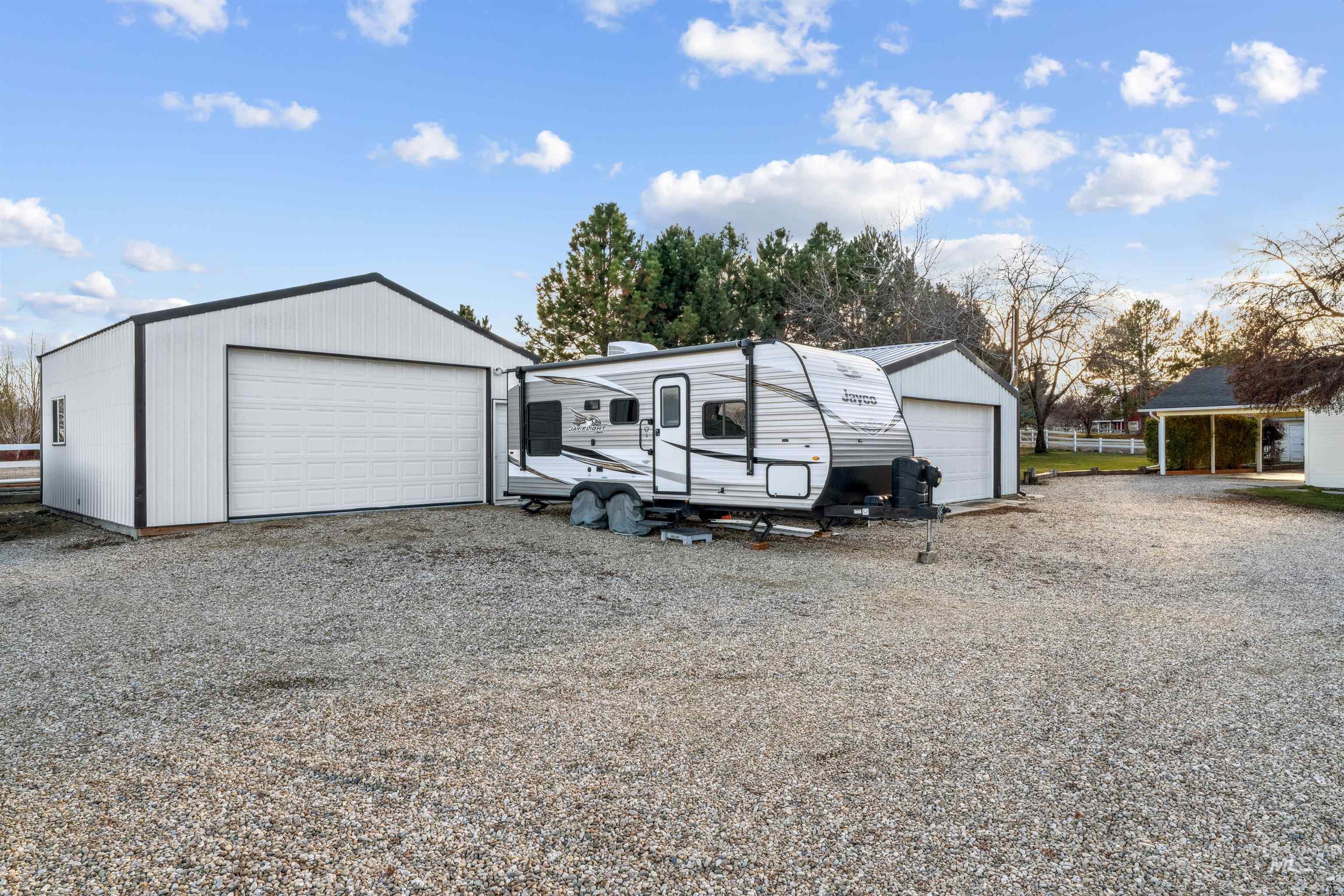 25164 Lansing Lane, Middleton, Idaho 83644, 3 Bedrooms, 2 Bathrooms, Residential For Sale, Price $875,000, 98976134