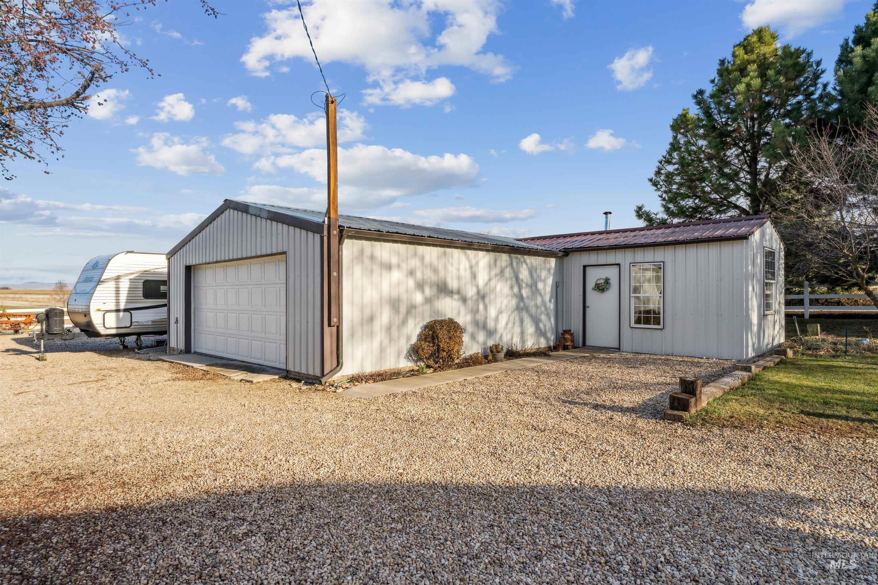 25164 Lansing Lane, Middleton, Idaho 83644, 3 Bedrooms, 2 Bathrooms, Residential For Sale, Price $875,000, 98976134