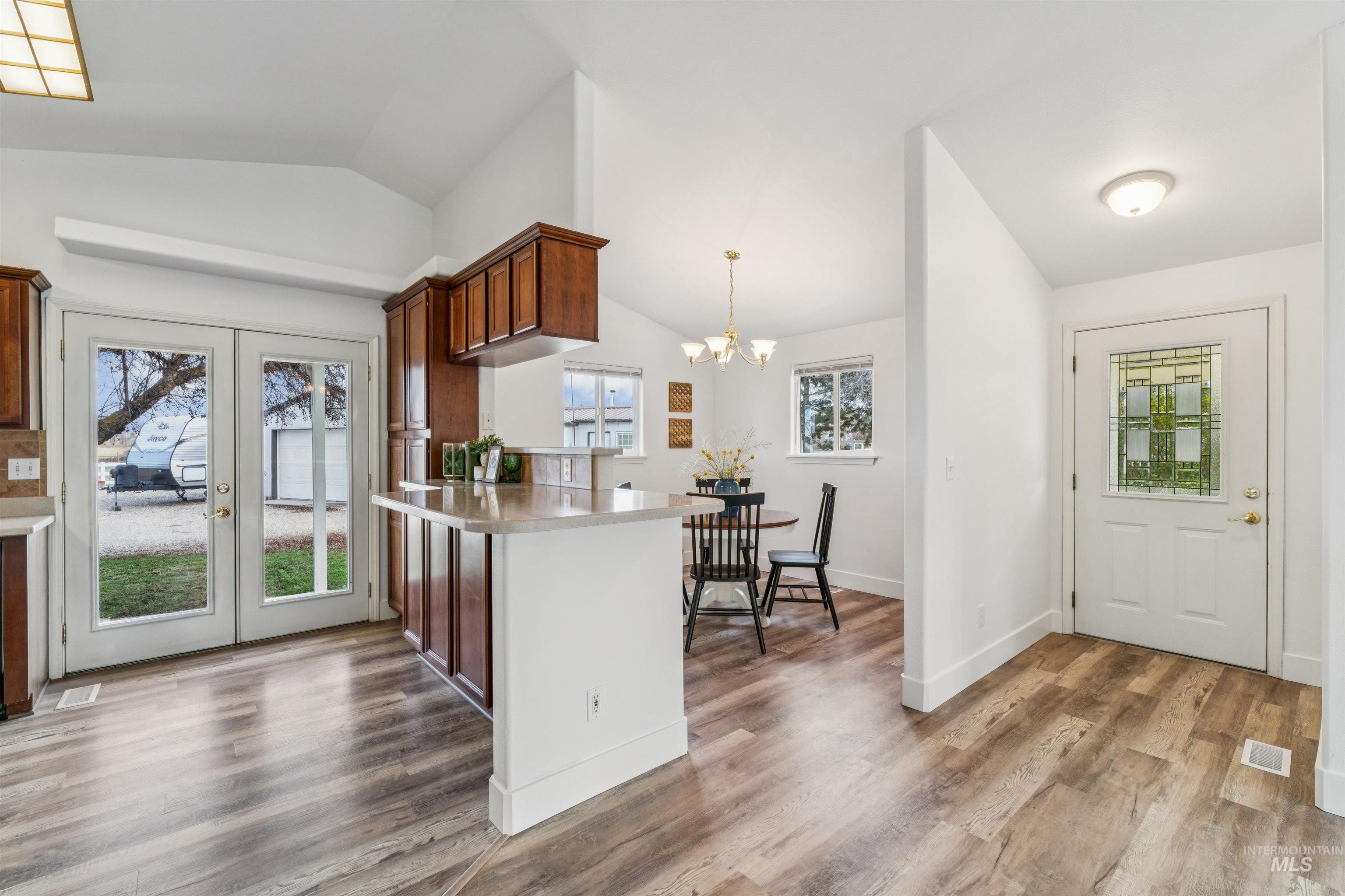 25164 Lansing Lane, Middleton, Idaho 83644, 3 Bedrooms, 2 Bathrooms, Residential For Sale, Price $875,000, 98976134