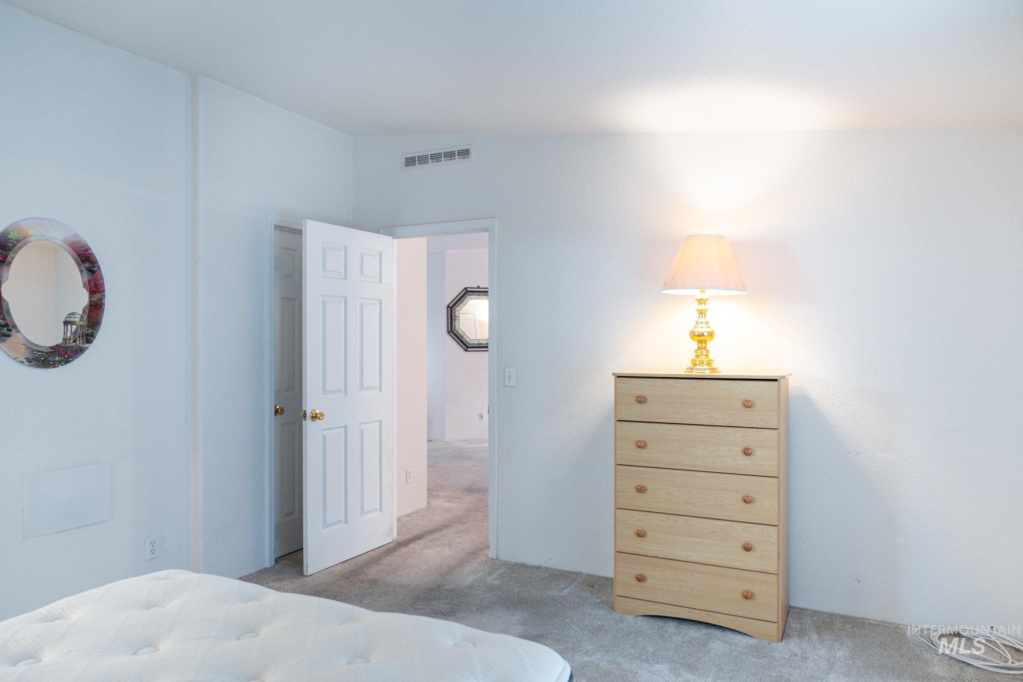 347 NW 7th Ave, Ontario, Oregon 97914-0000, 3 Bedrooms, 2 Bathrooms, Residential For Sale, Price $180,000, 98976135