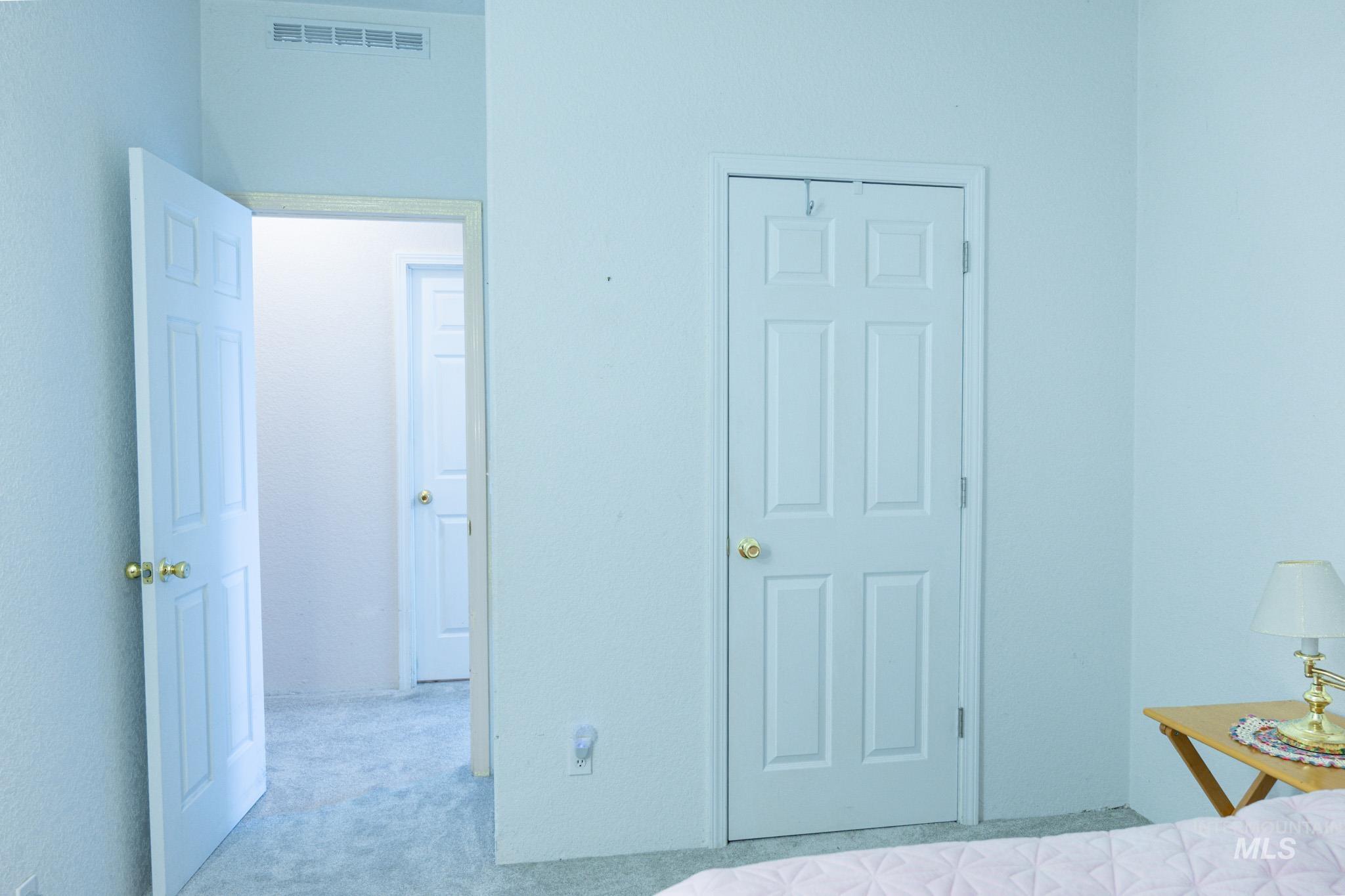 347 NW 7th Ave, Ontario, Oregon 97914-0000, 3 Bedrooms, 2 Bathrooms, Residential For Sale, Price $180,000, 98976135