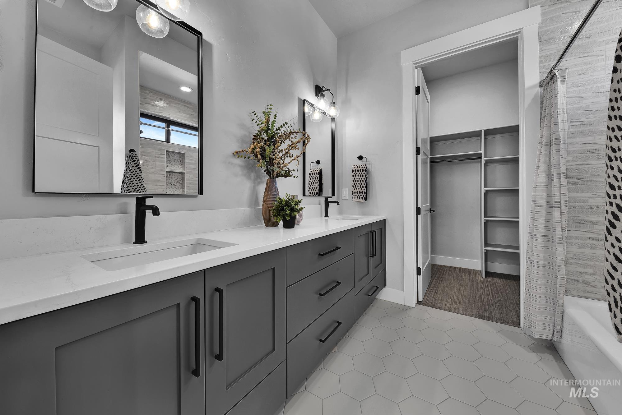 1545 S Trent Point Way, Boise, Idaho 83712, 3 Bedrooms, 3.5 Bathrooms, Residential For Sale, Price $1,960,000, 98976136