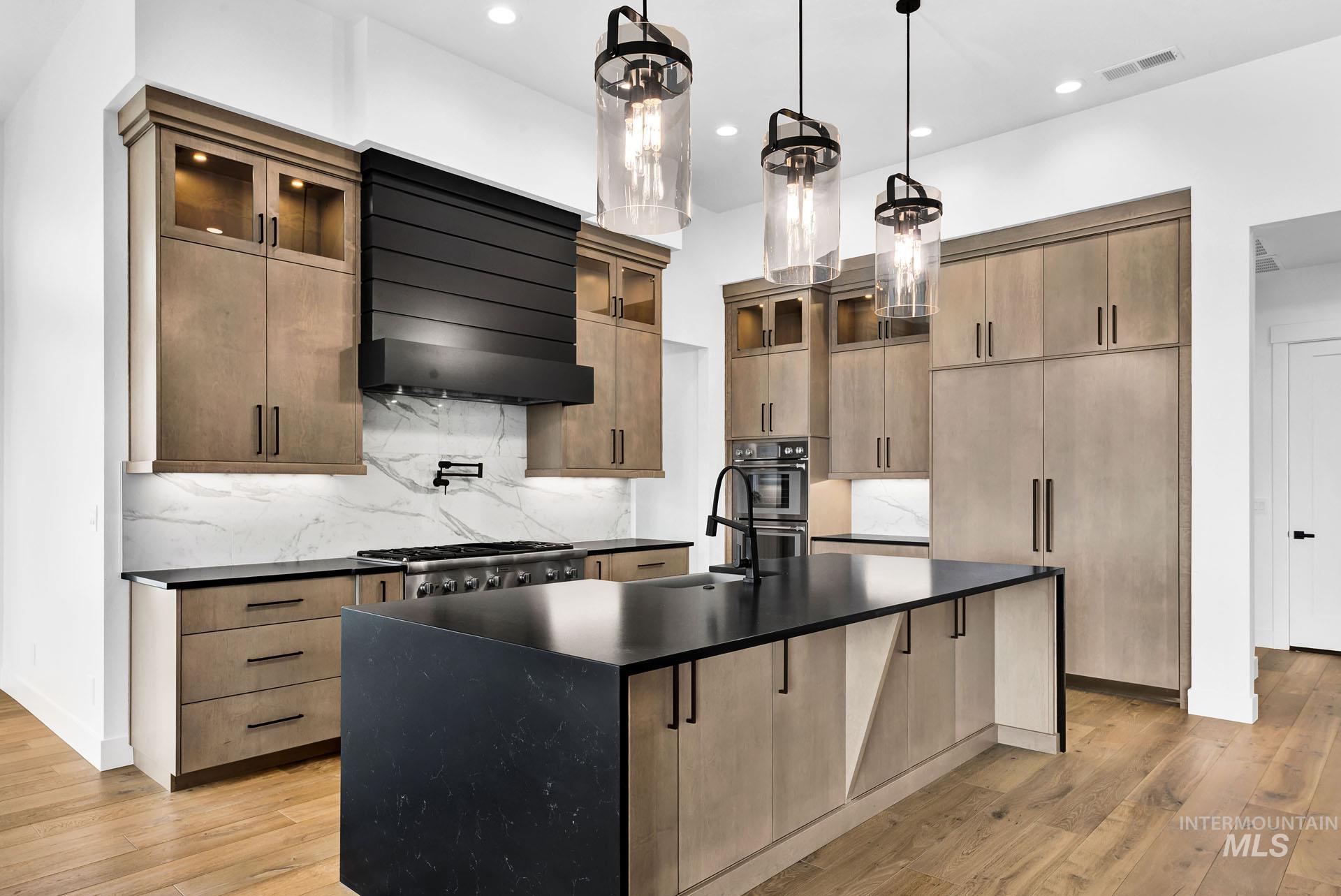 1521 S Trent Point Way, Boise, Idaho 83712, 3 Bedrooms, 3.5 Bathrooms, Residential For Sale, Price $2,161,300, 98976137