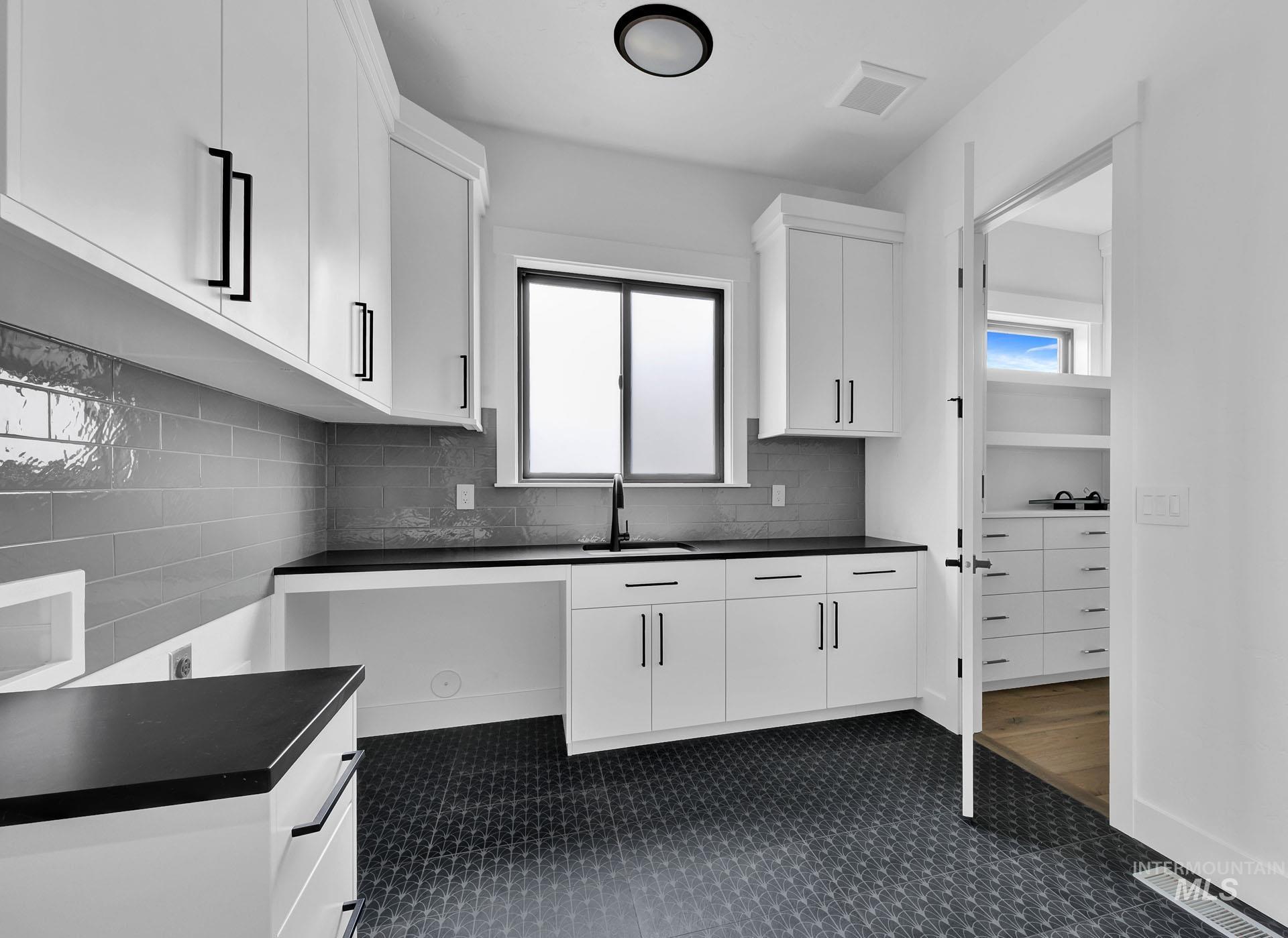 1521 S Trent Point Way, Boise, Idaho 83712, 3 Bedrooms, 3.5 Bathrooms, Residential For Sale, Price $2,161,300, 98976137